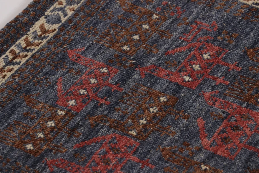 Rug & Kilim’s Shirvan Persian Inspired Square Rug