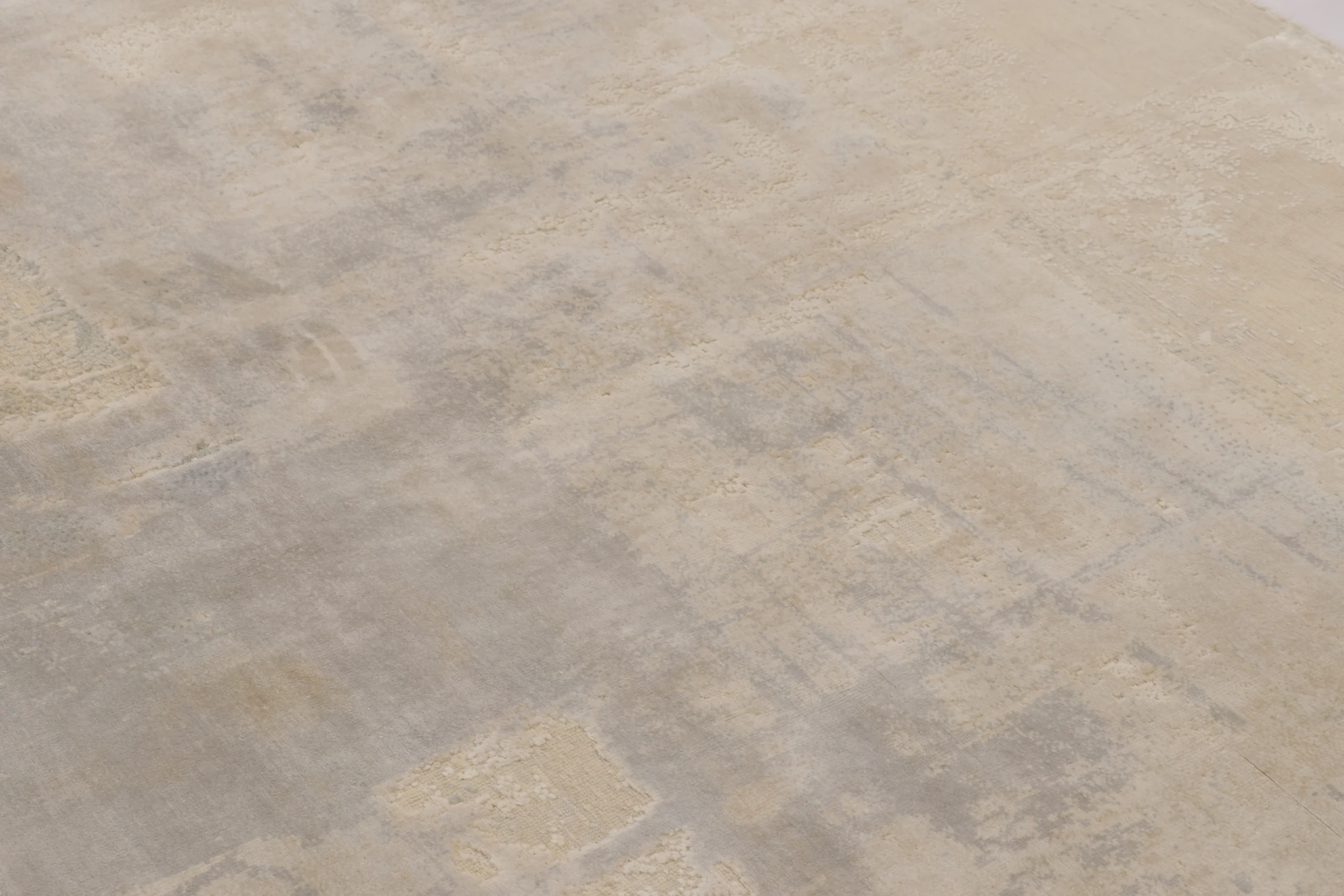 Modern Abstract Rug