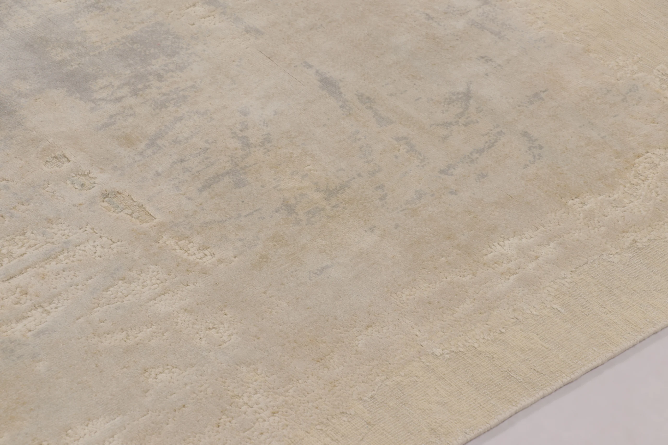 Modern Abstract Rug