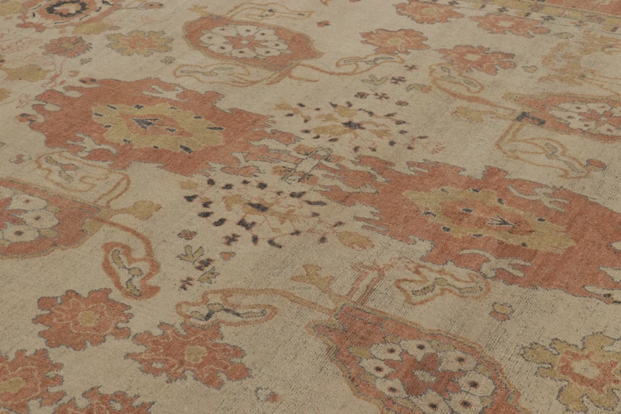 Rug & Kilim’s Oushak Rug