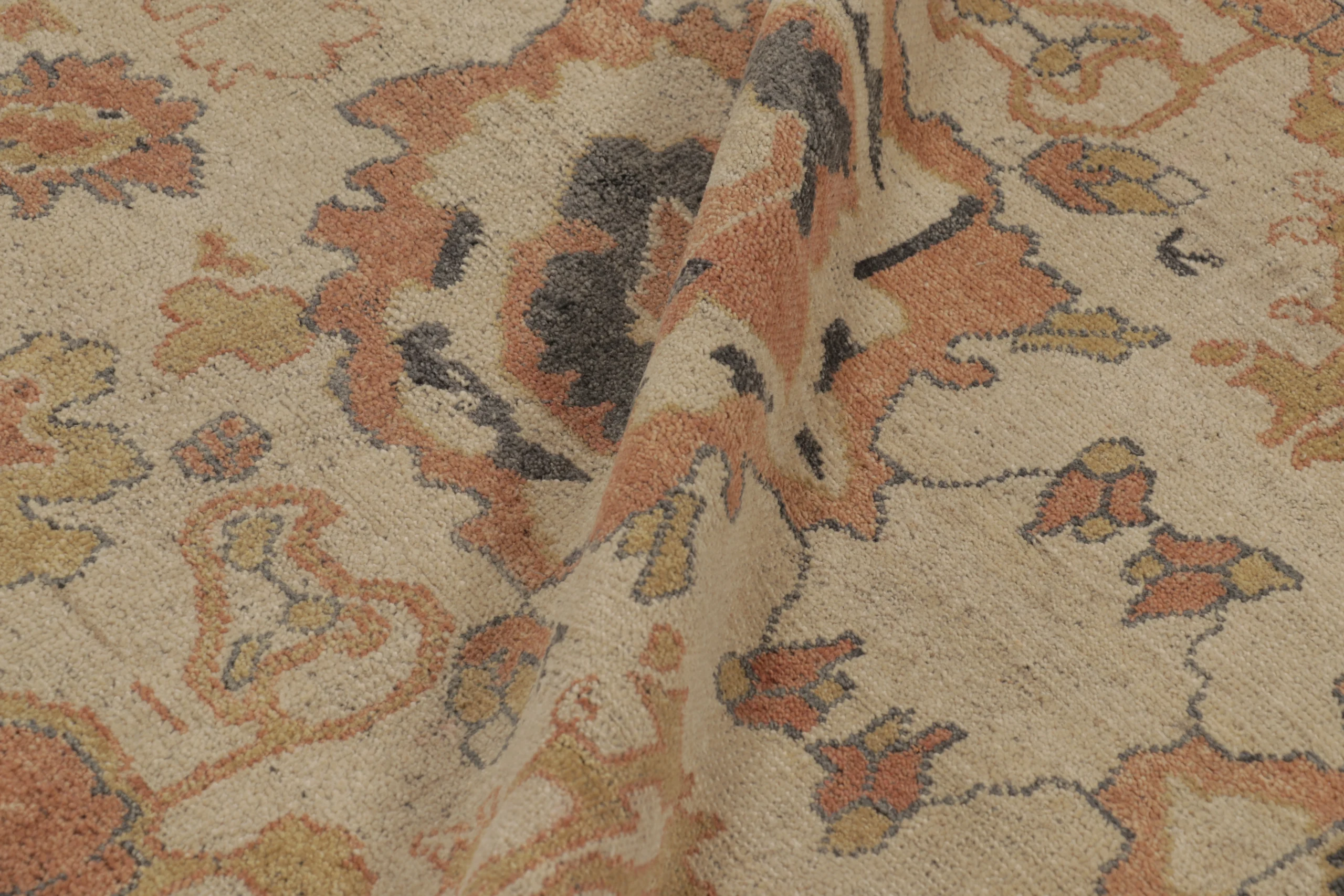 Rug & Kilim’s Oushak Rug