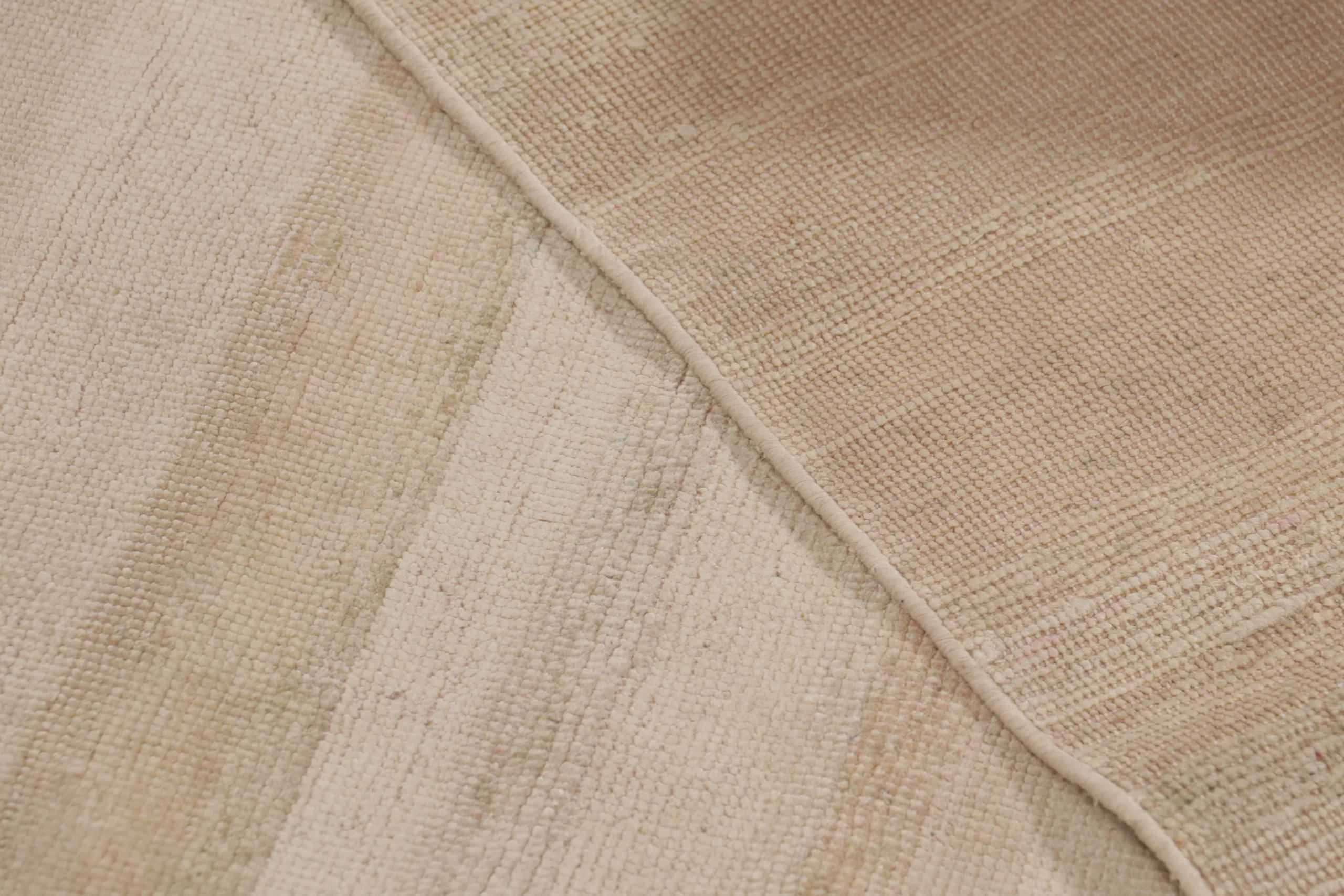 Rug & Kilim’s Modern Textural Runner Rug