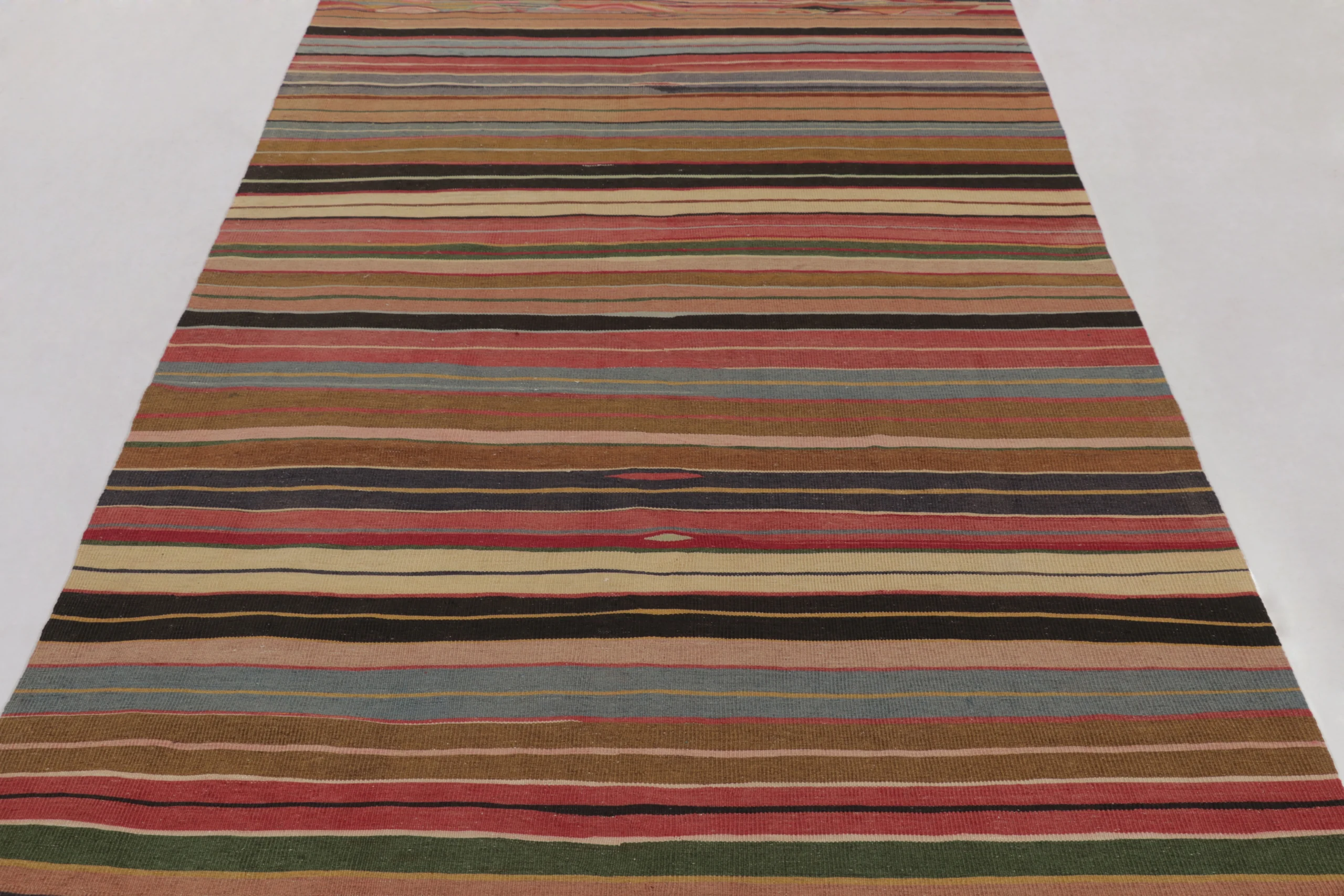 Vintage Jajim Kilim