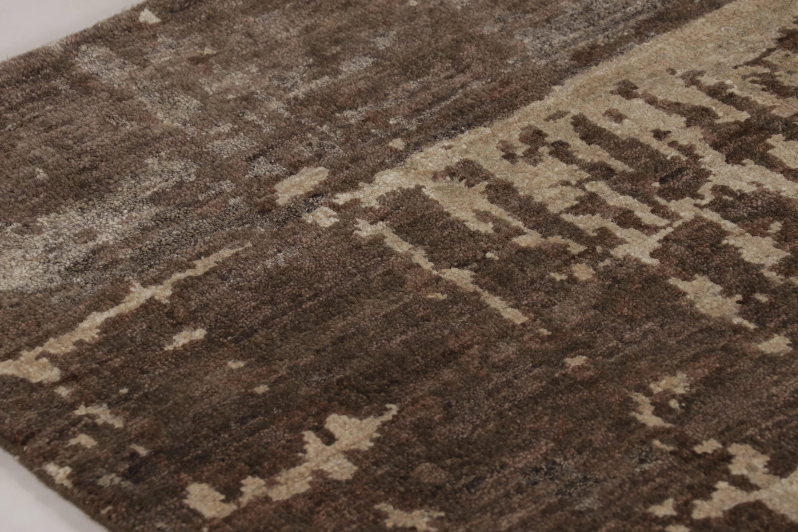 Modern Abstract Runner Rug