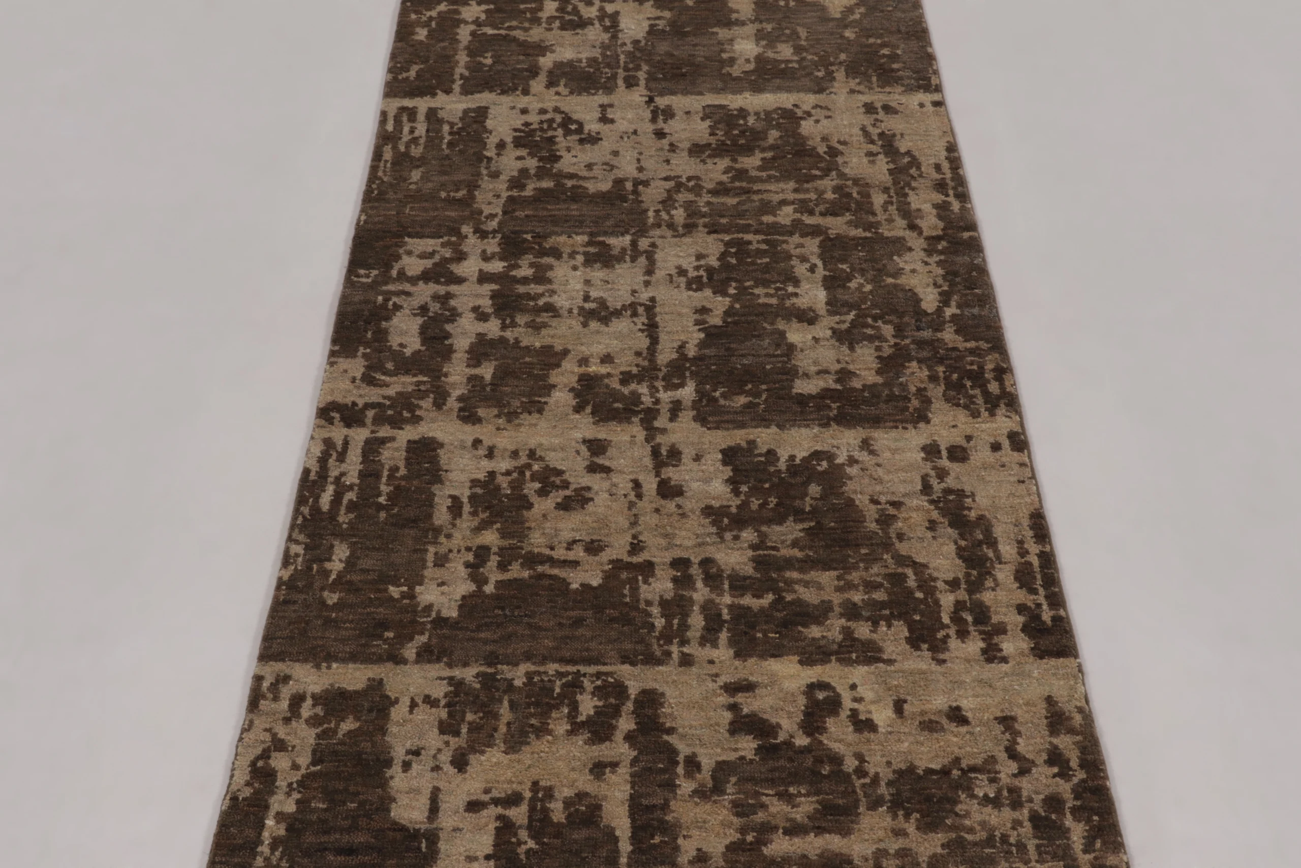 Modern Abstract Runner Rug