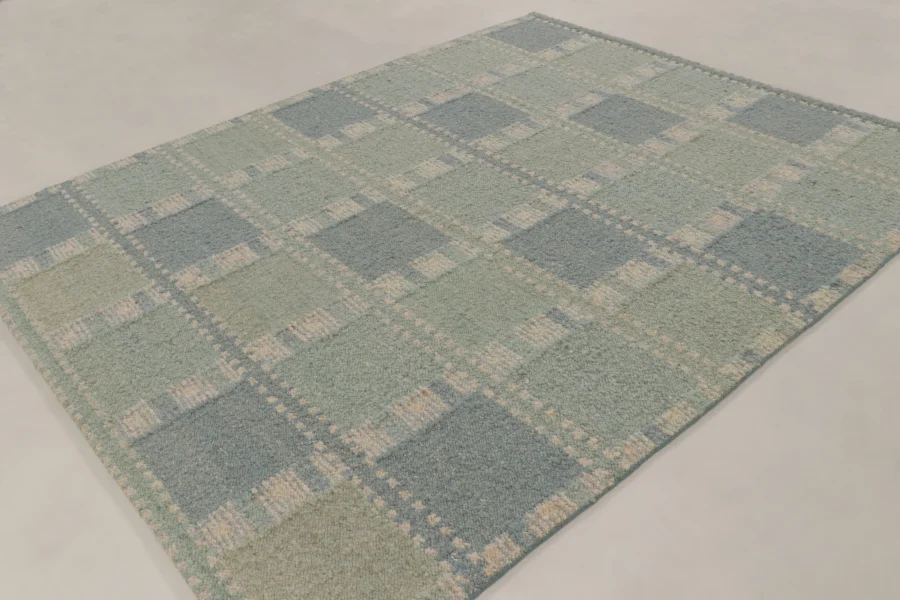 Contemporary Scandinavian Flatweave Rug