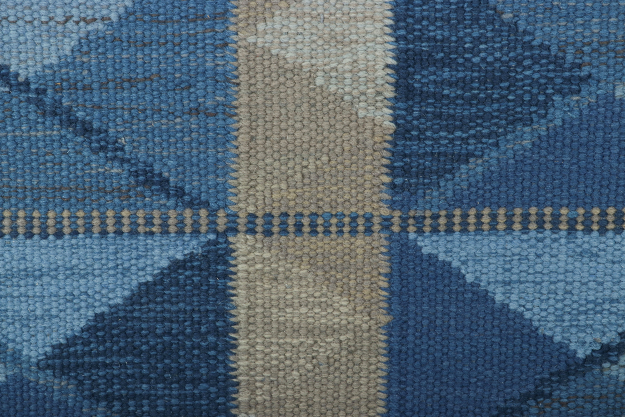 Classic Scandinavian Sample