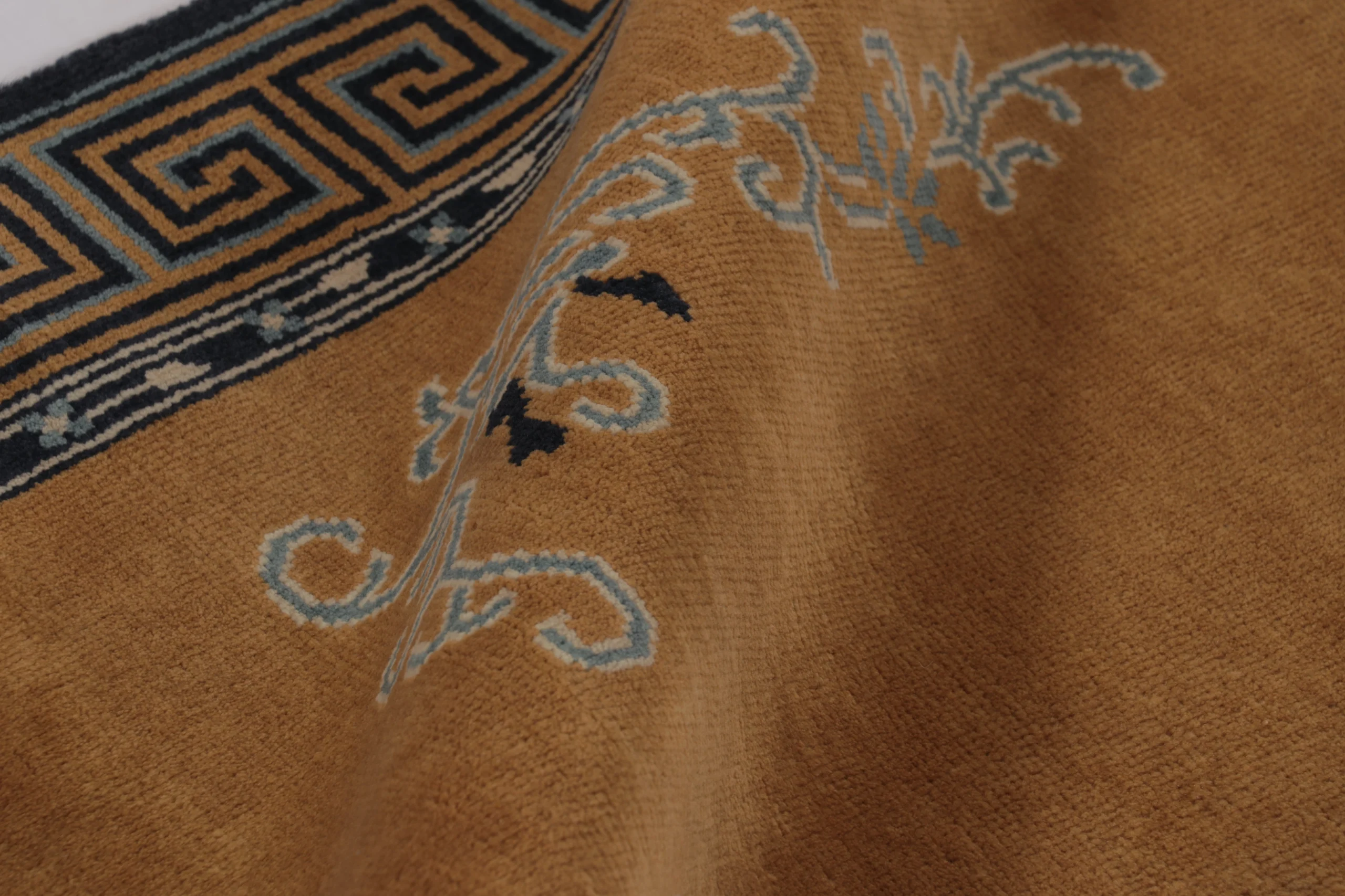Rug & Kilim’s Chinese Art Deco Rug