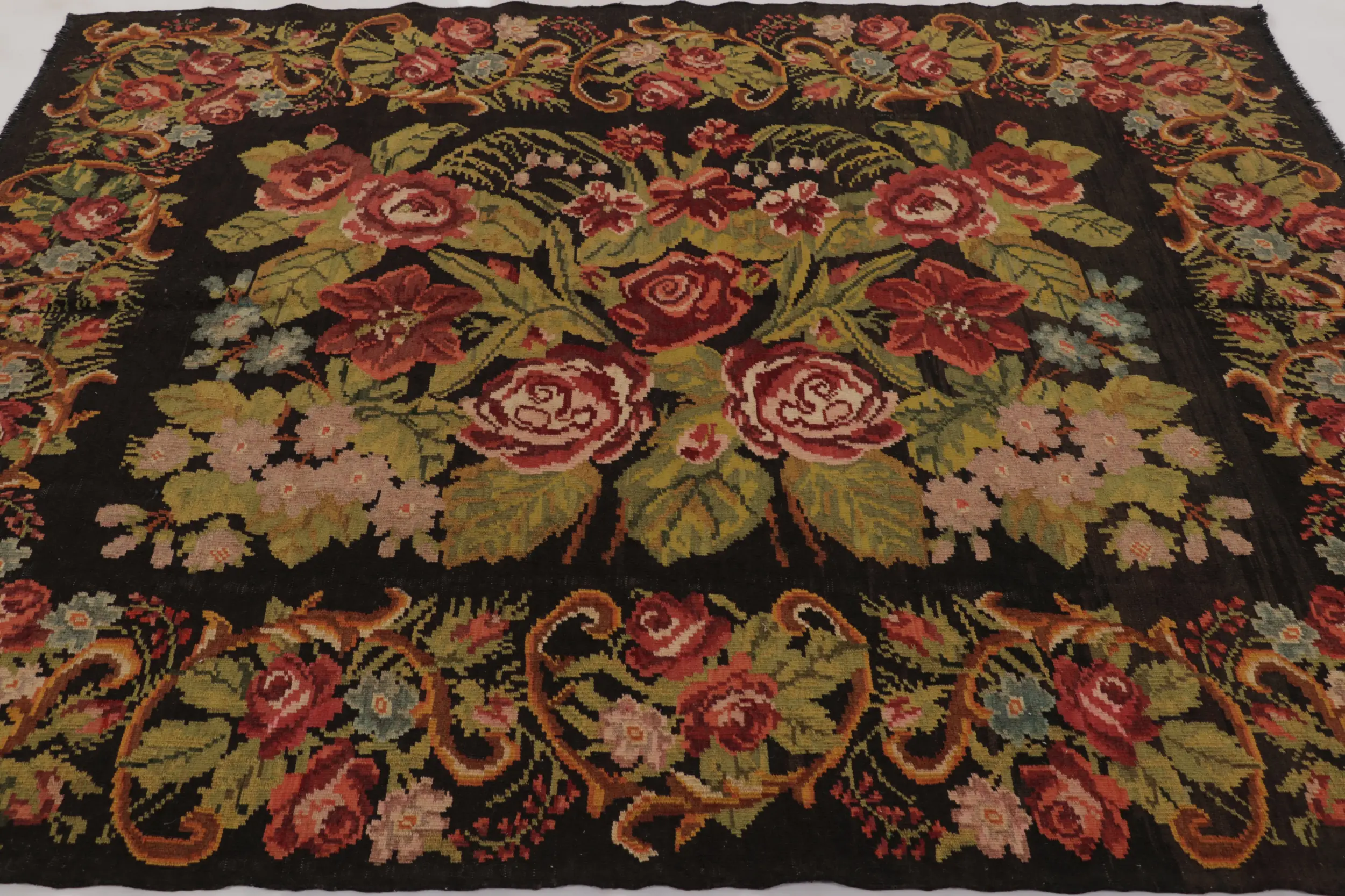 Vintage Moldovan Bessarabian Kilim
