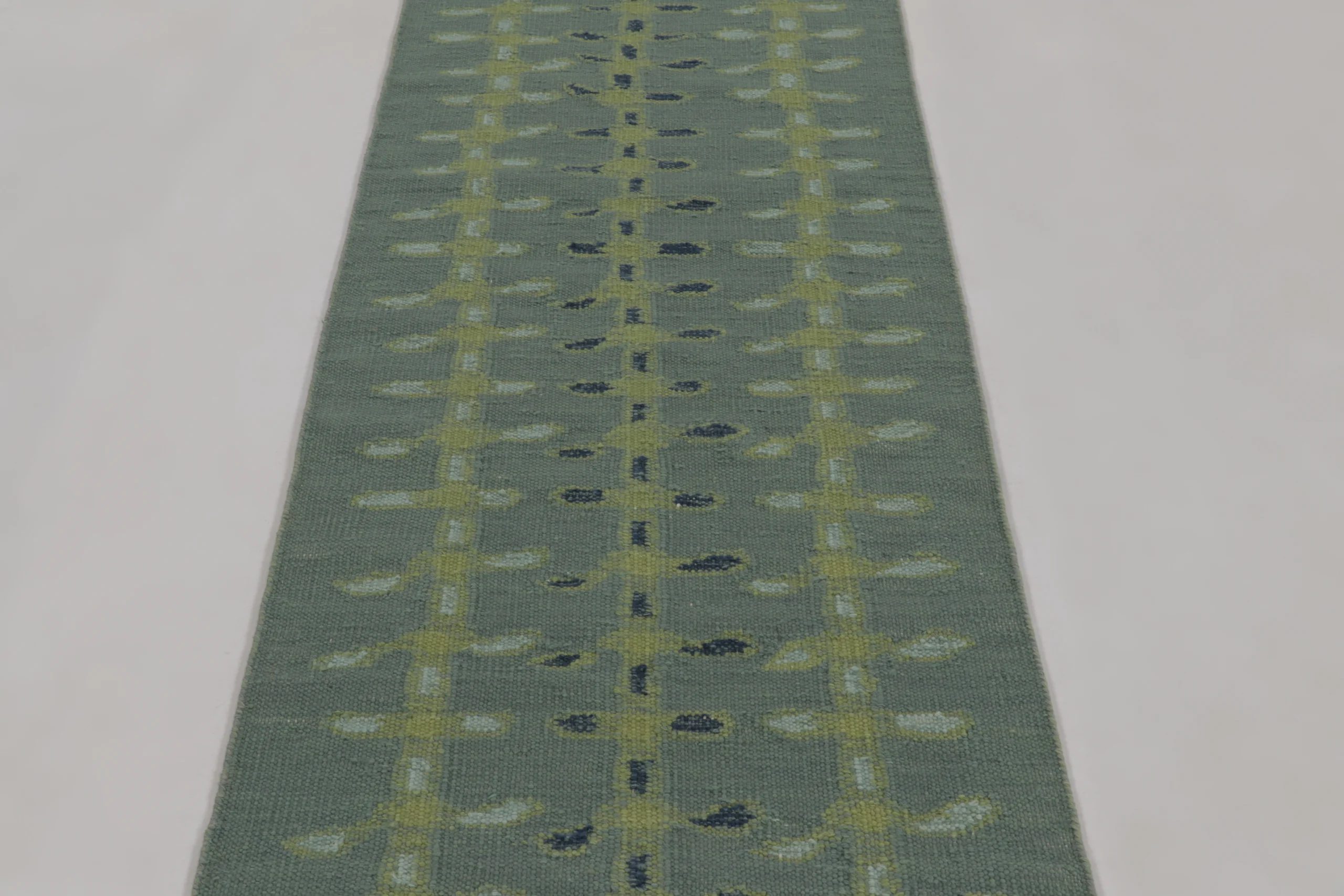 Scandinavian Geometric Flatweave Rug