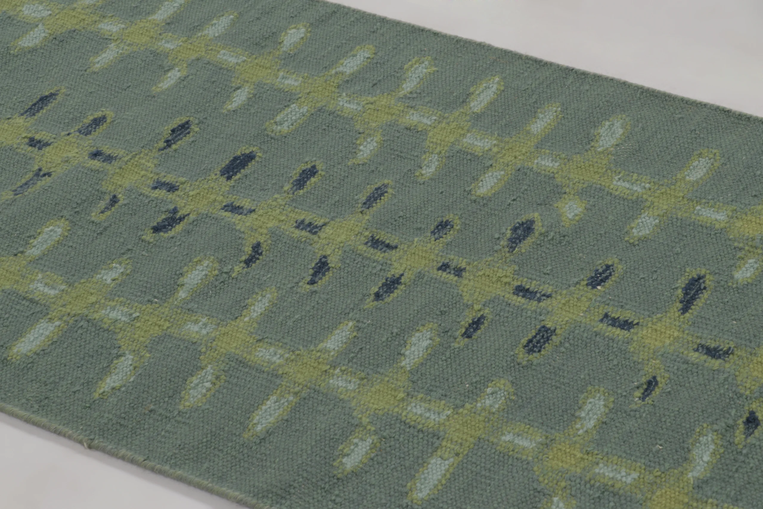 Scandinavian Geometric Flatweave Rug