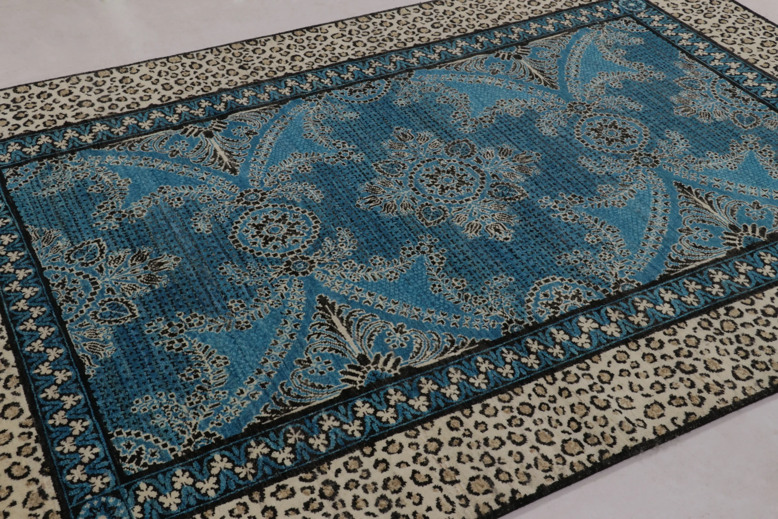 Modern Floral Rug