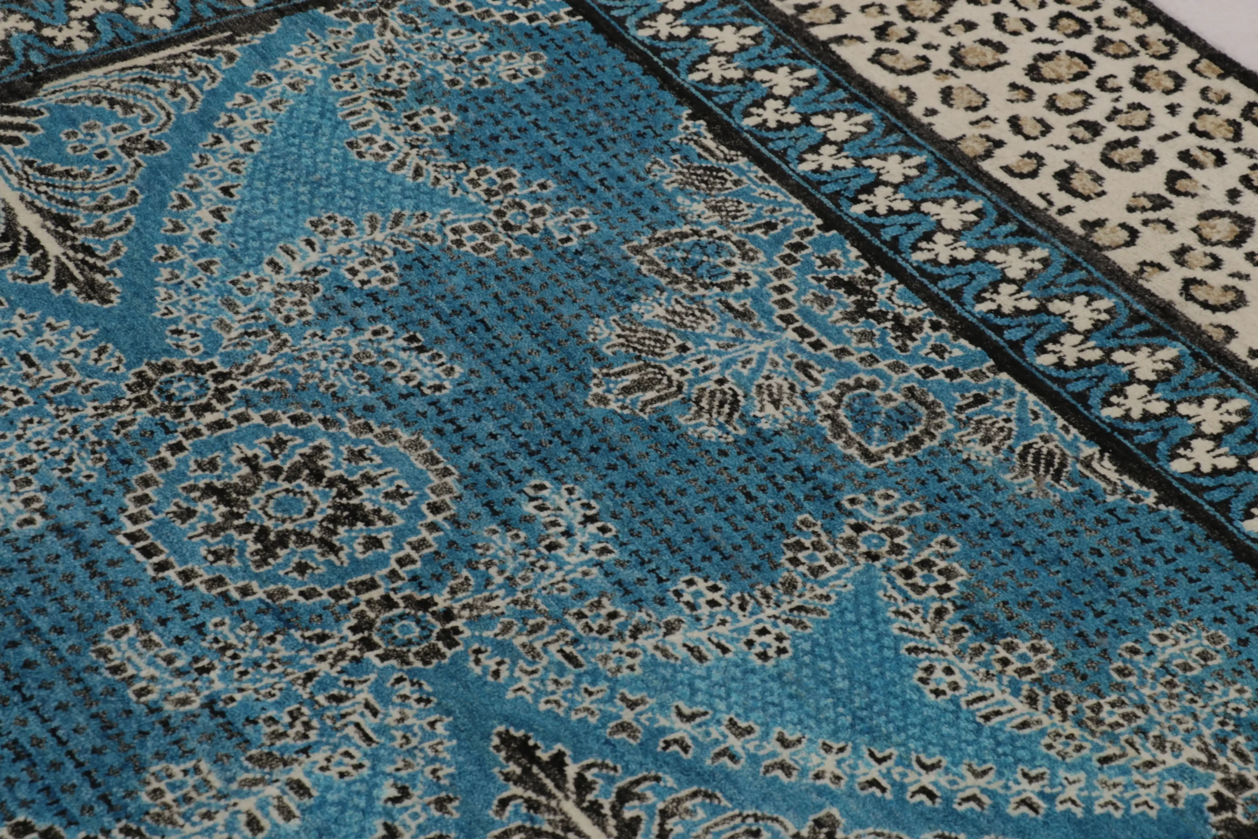 Modern Floral Rug