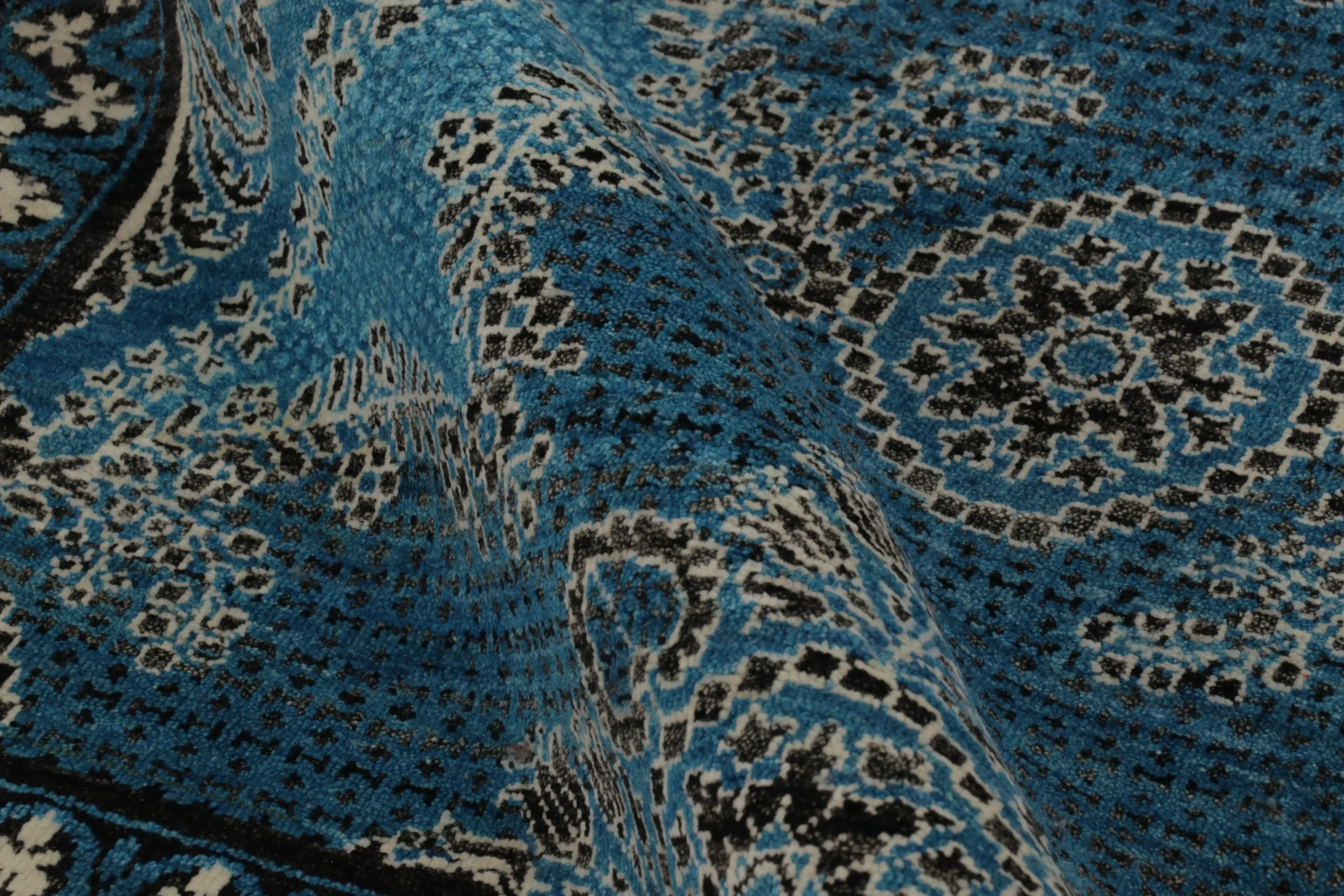 Modern Floral Rug