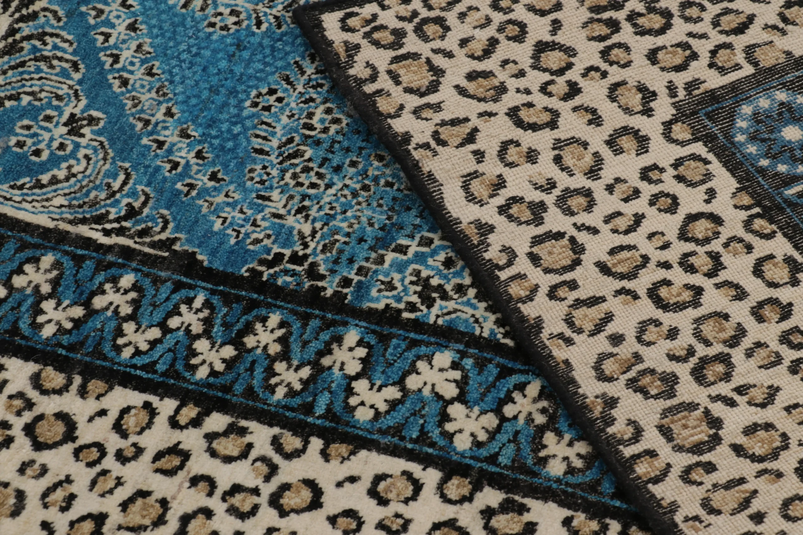 Modern Floral Rug