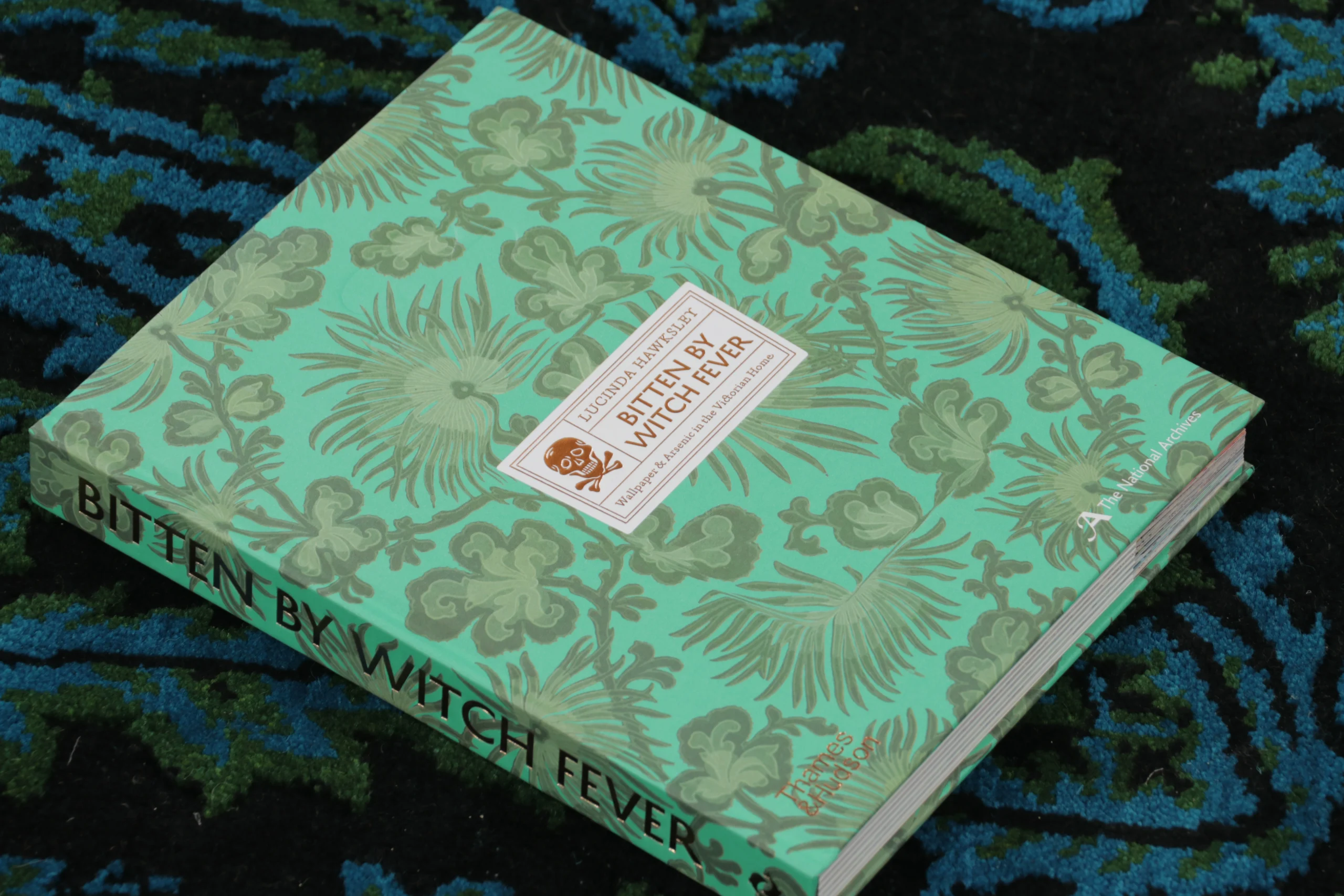 Modern Paisley Floral Rug