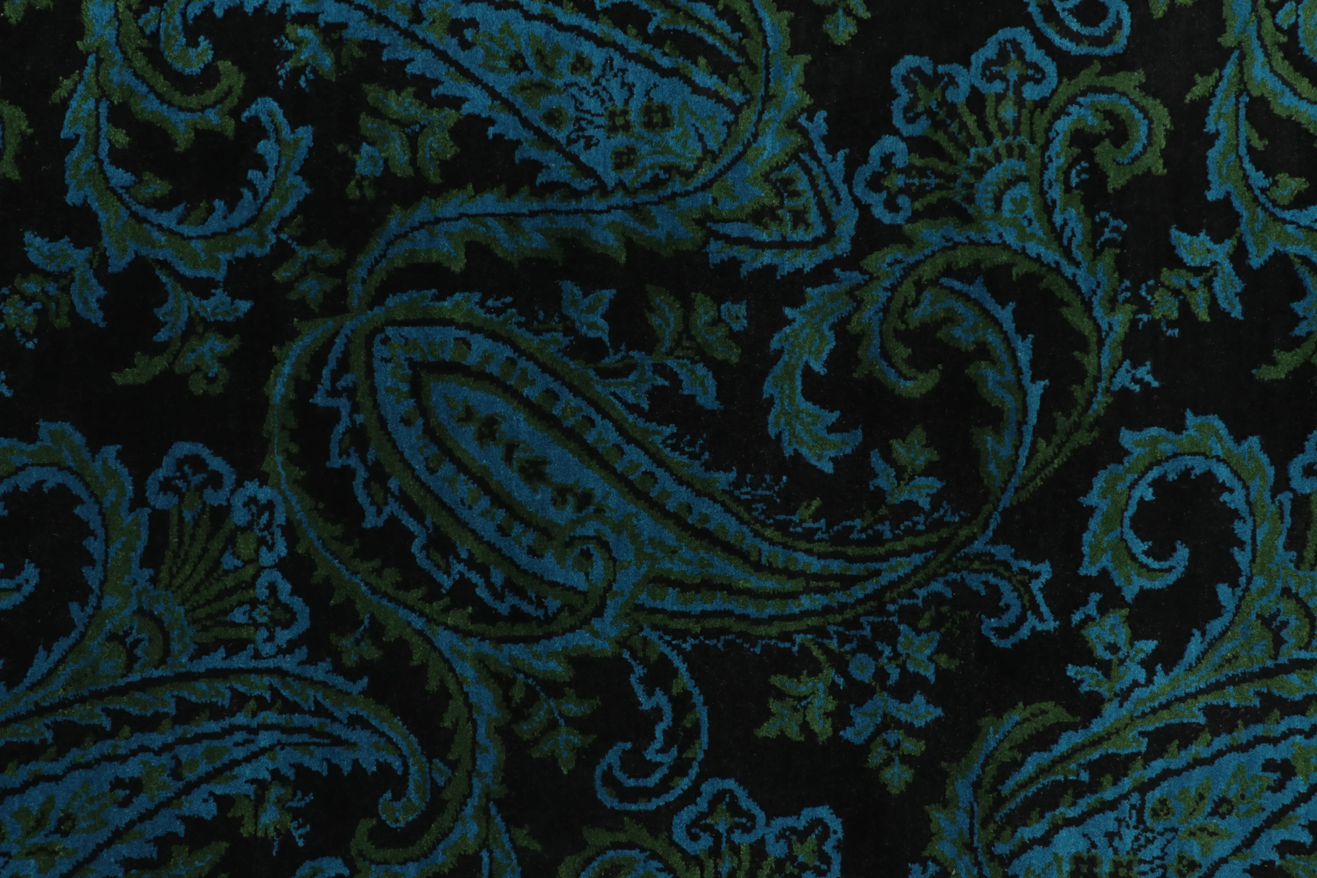 Modern Paisley Floral Rug