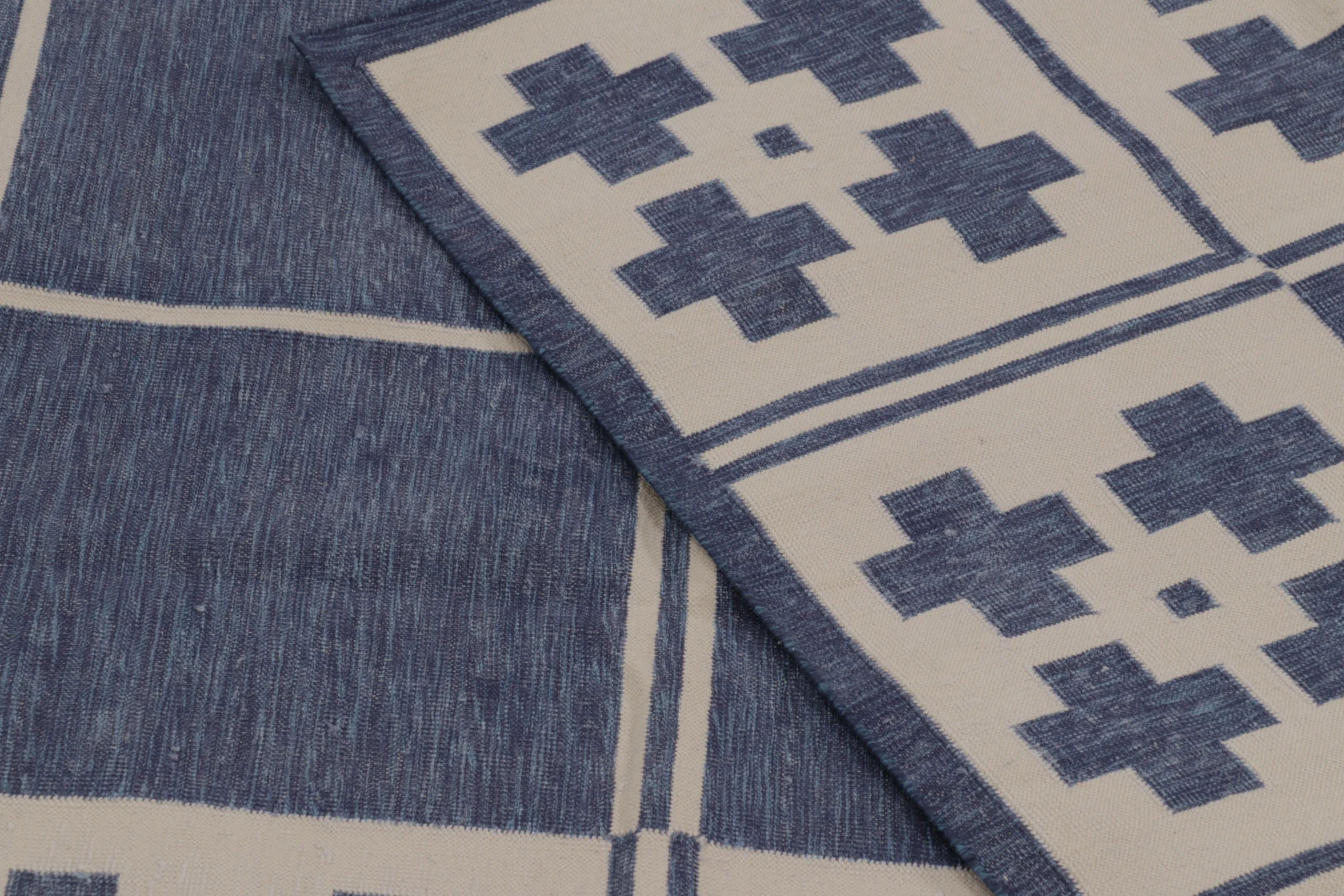 Contemporary Dhurrie Flatweave Rug