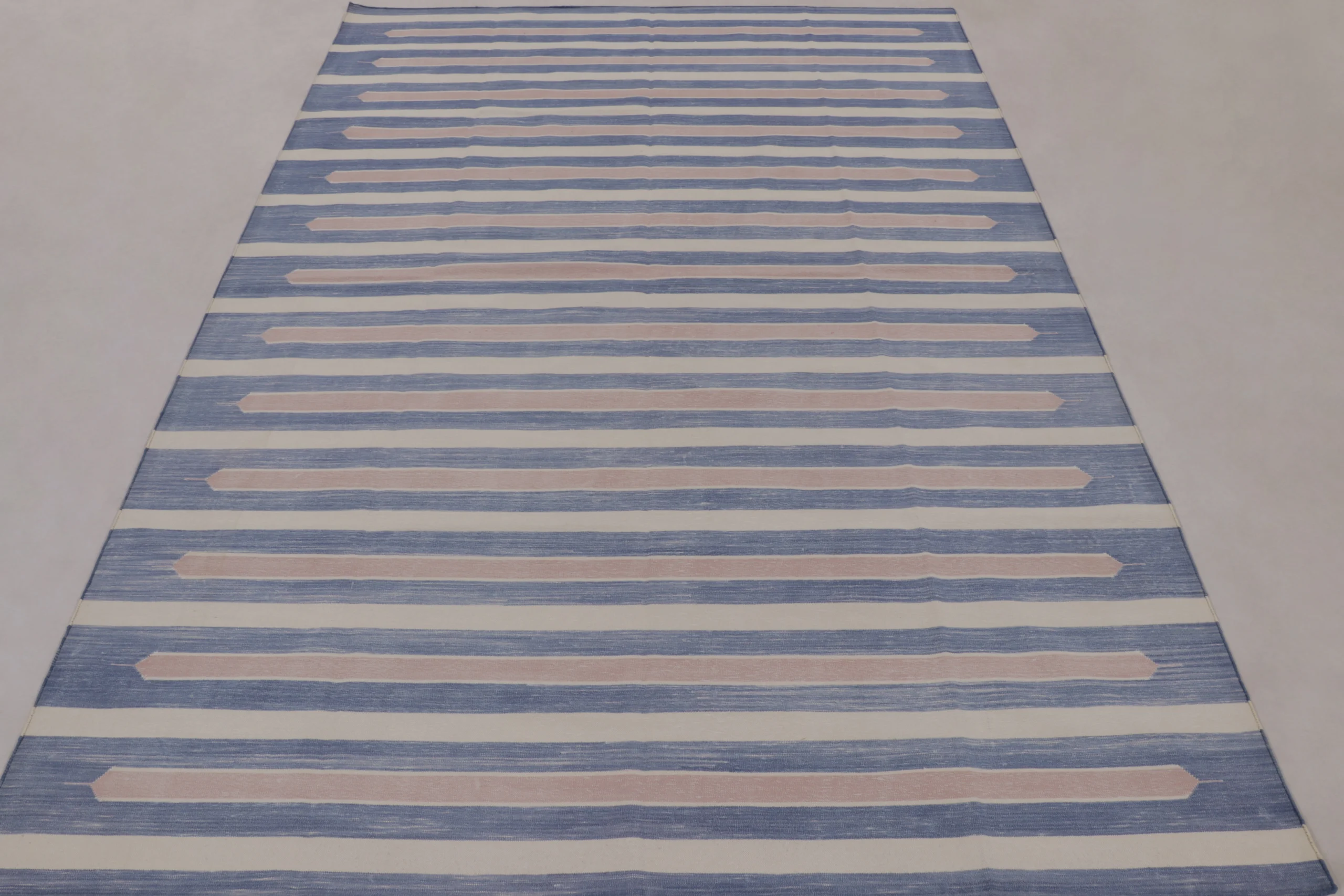 Contemporary Dhurrie Flatweave Rug