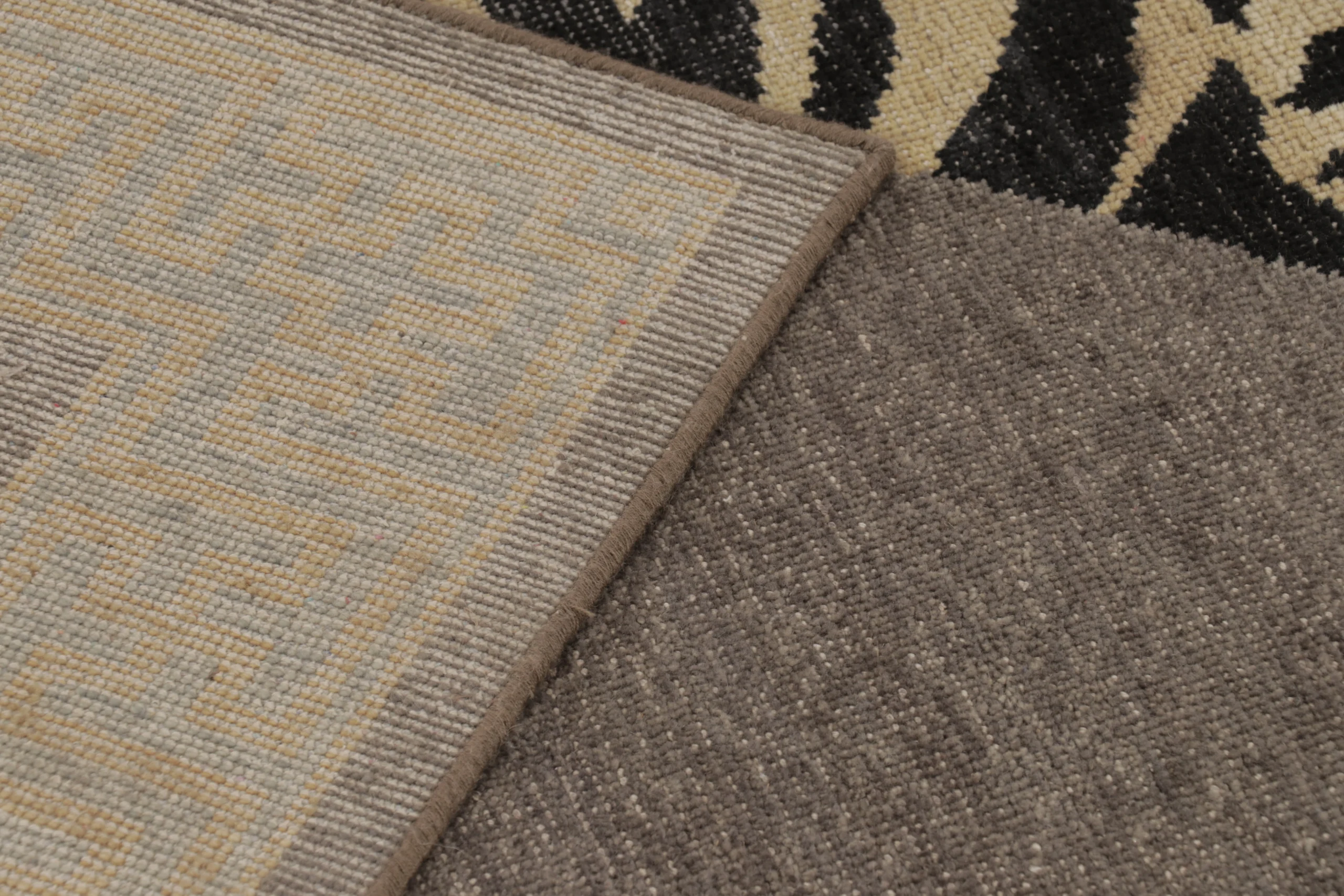 Modern Distressed Tiger Rug