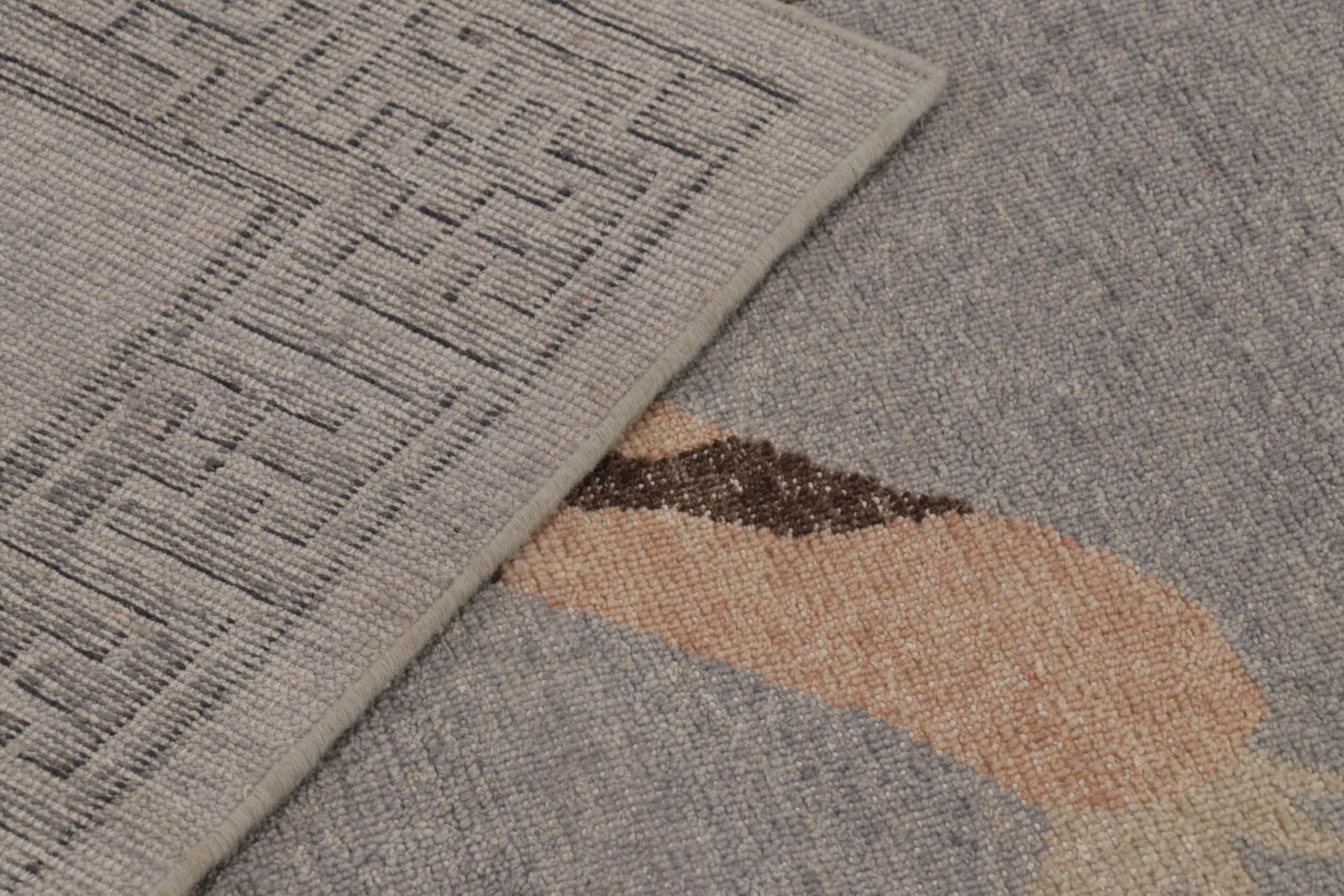 Modern Distressed Tiger Rug