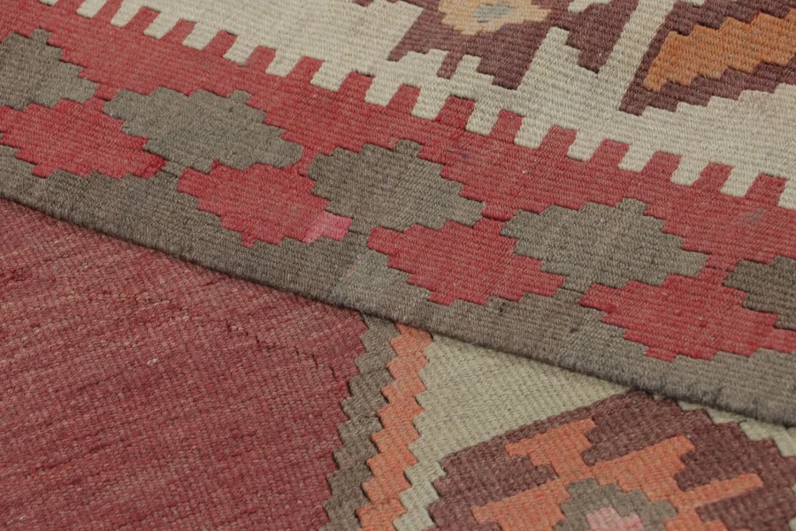 Vintage Persian Meshkin Kilim