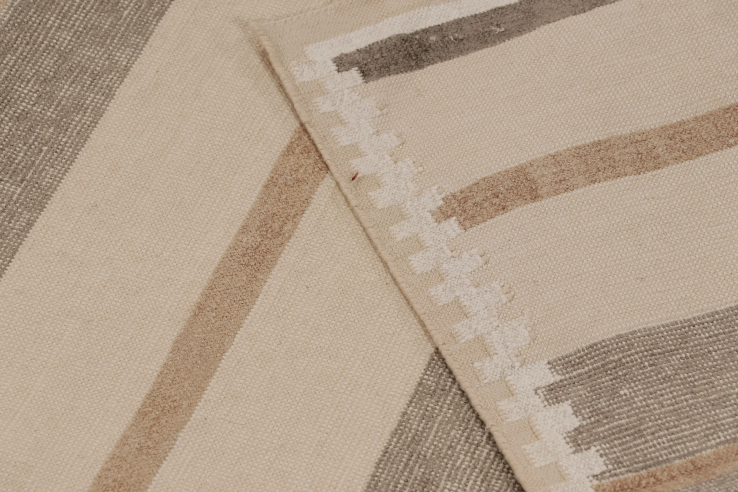 Contemporary Dhurrie Striped Flatweave