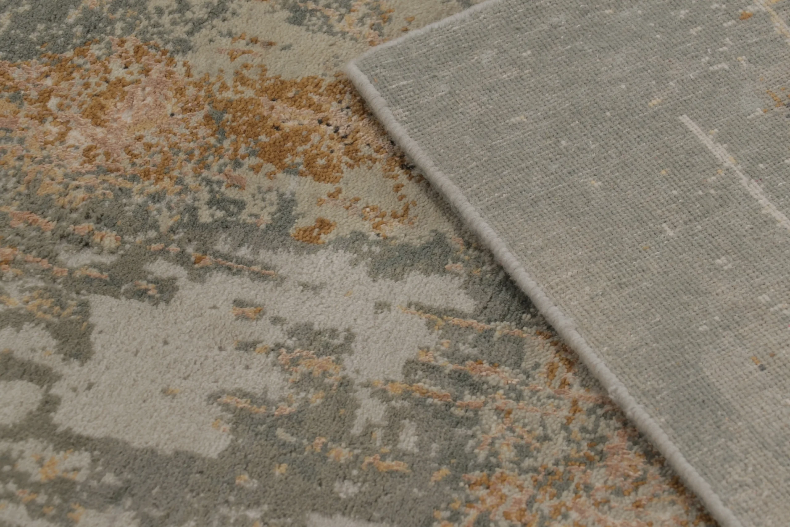 Contemporary Abstract Rug