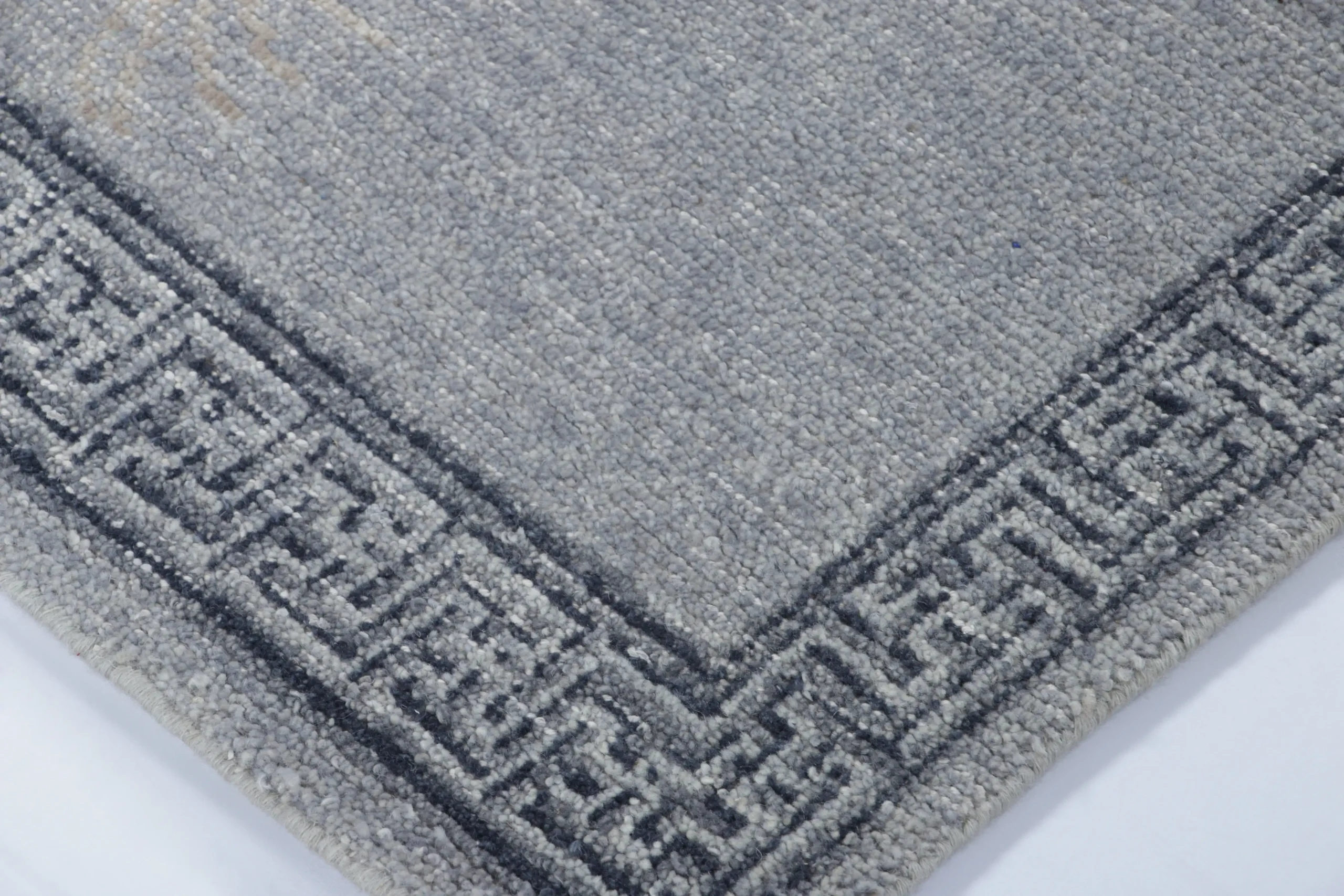 Modern Distressed Tiger Runner Rug