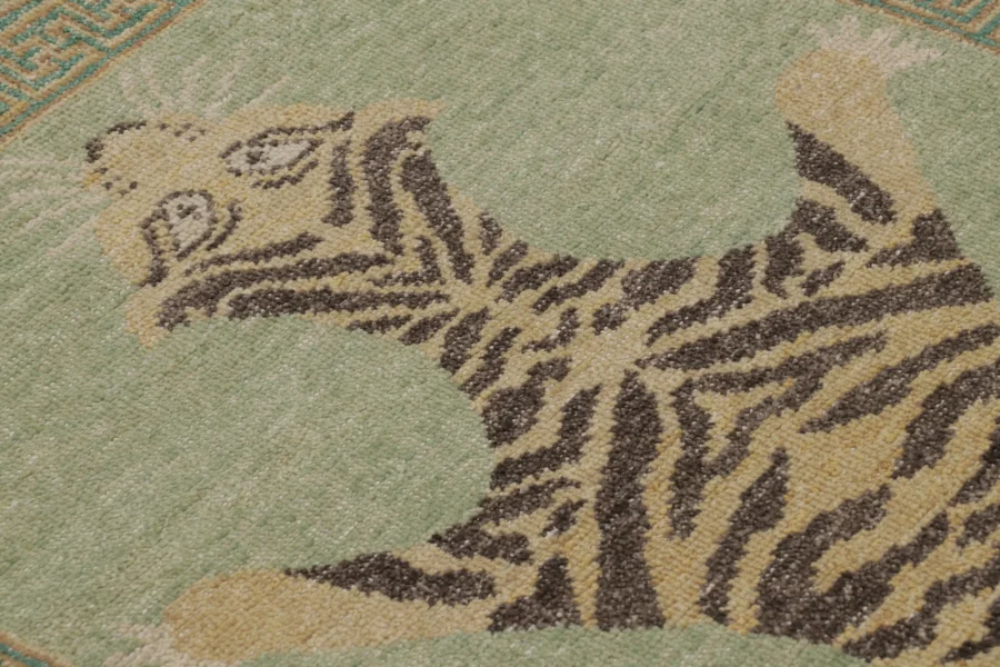 Modern Distressed Tiger Runner Rug