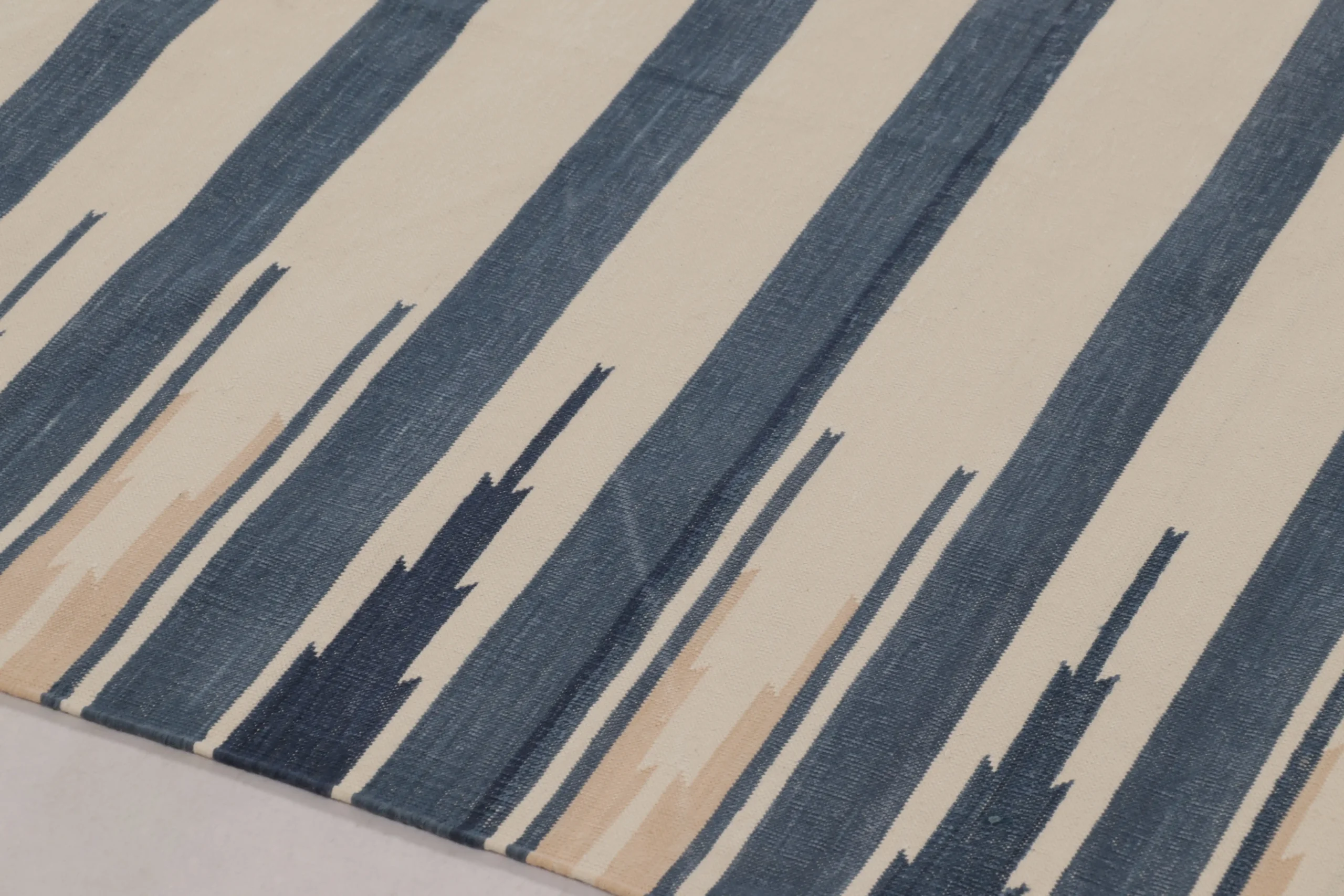 Contemporary Striped Dhurrie Flatweave Rug