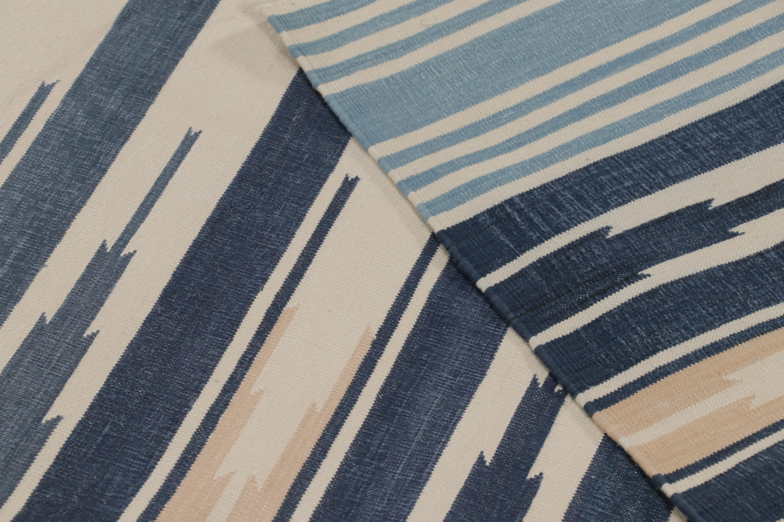 Contemporary Striped Dhurrie Flatweave Rug