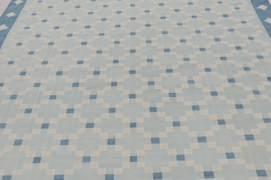 Contemporary Dhurrie Flatweave Rug