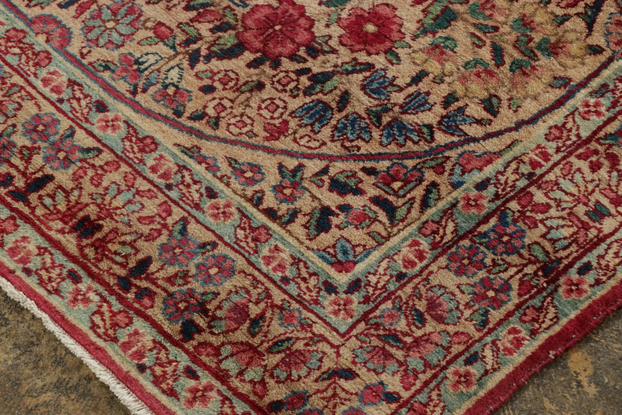 Antique Kerman Lavar Floral Medallion Rug