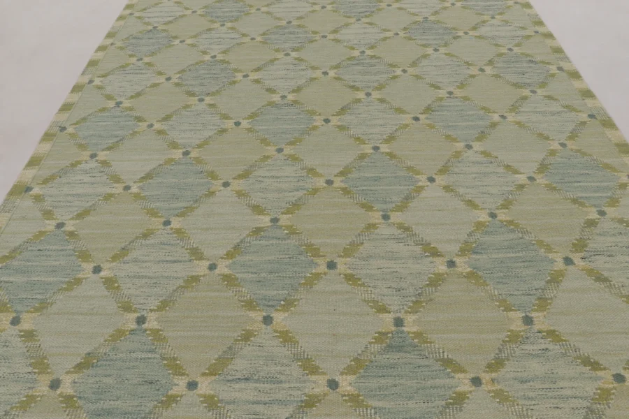 Scandinavian Geometric Flatweave Rug