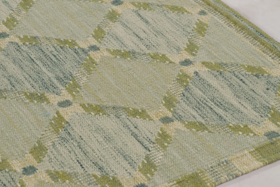 Scandinavian Geometric Flatweave Rug