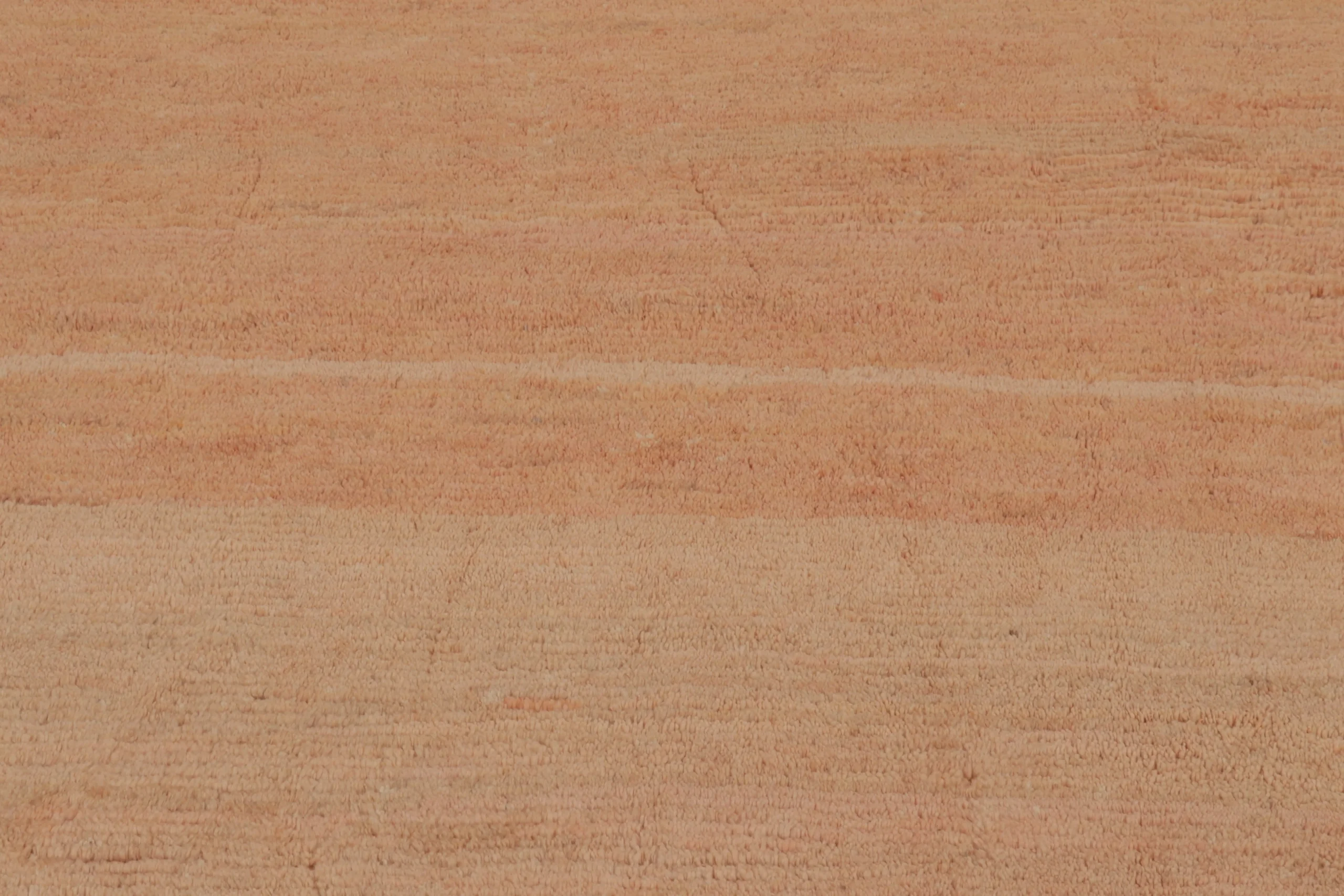 Modern Textural Rez Kilim
