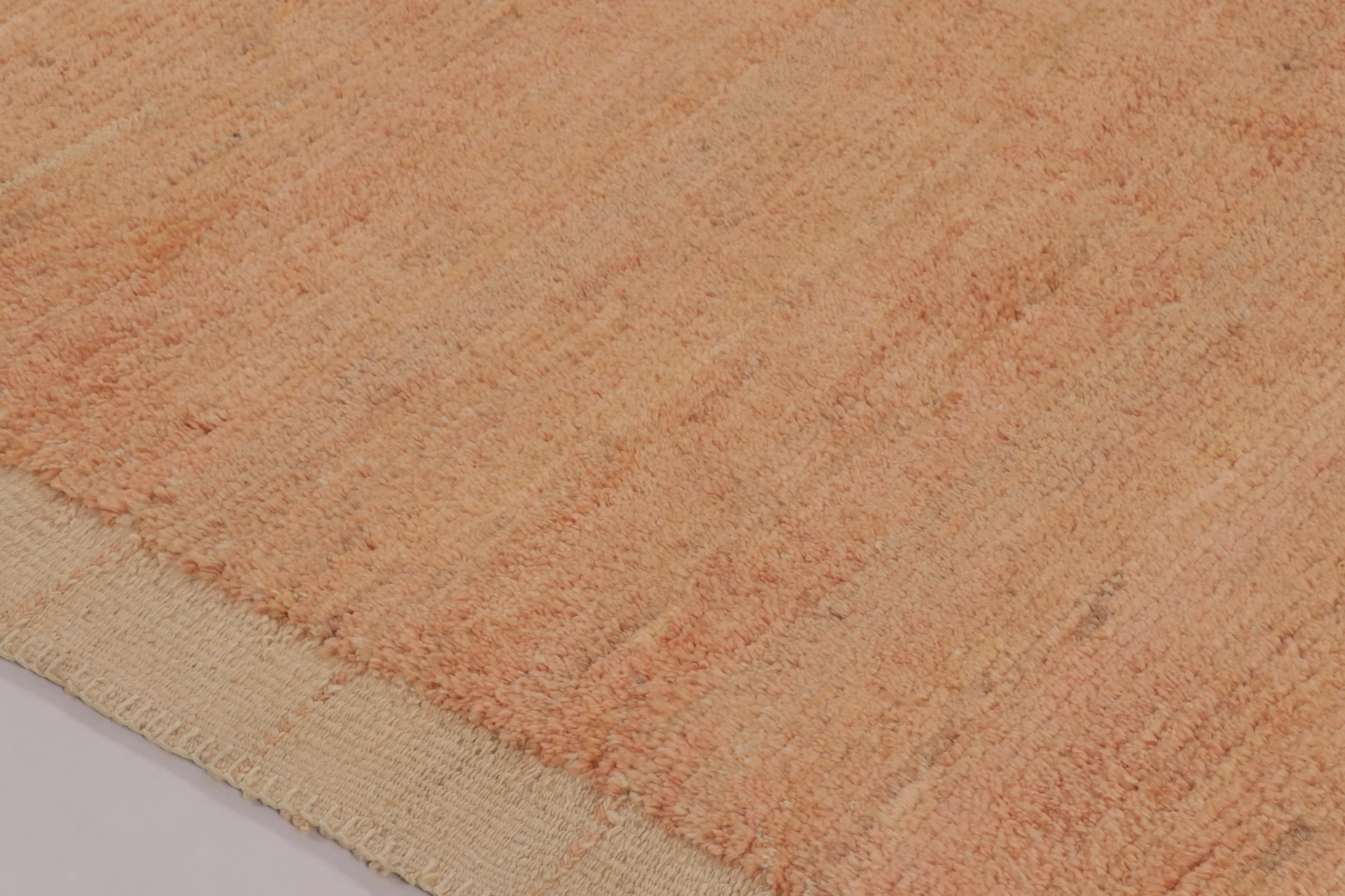 Modern Textural Rez Kilim