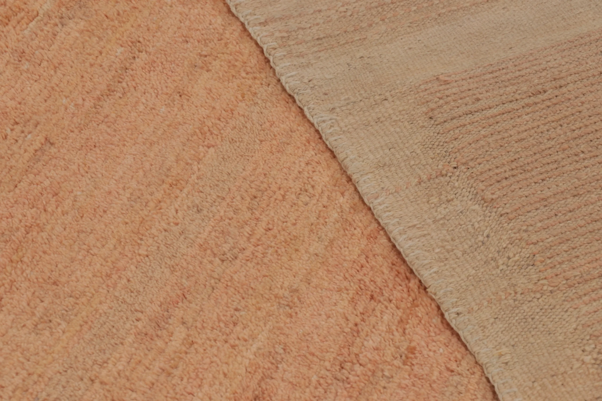 Modern Textural Rez Kilim