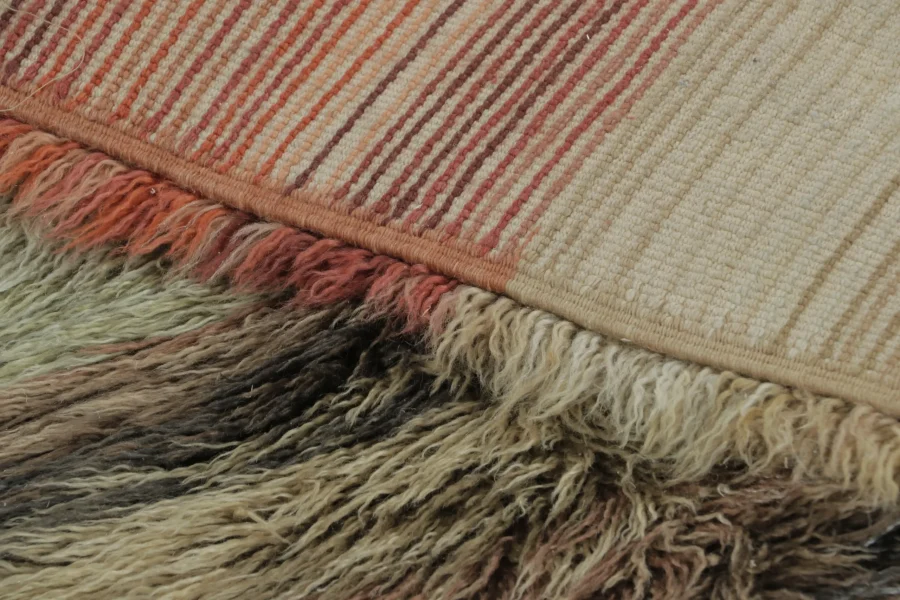 Modern Geometric Shag Runner