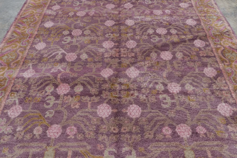 Classic Floral Medallion Rug