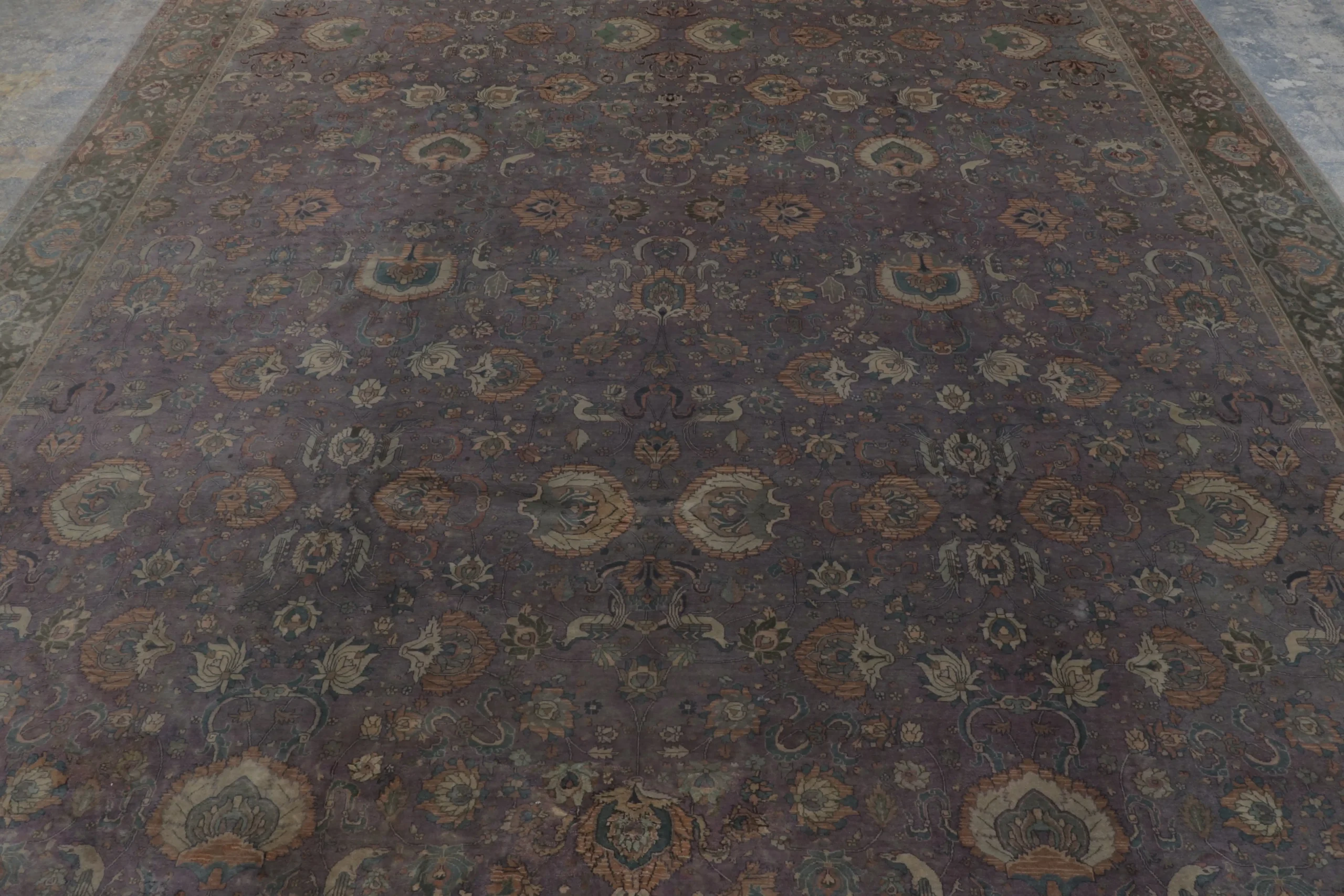 Modern Classic Agra Rug