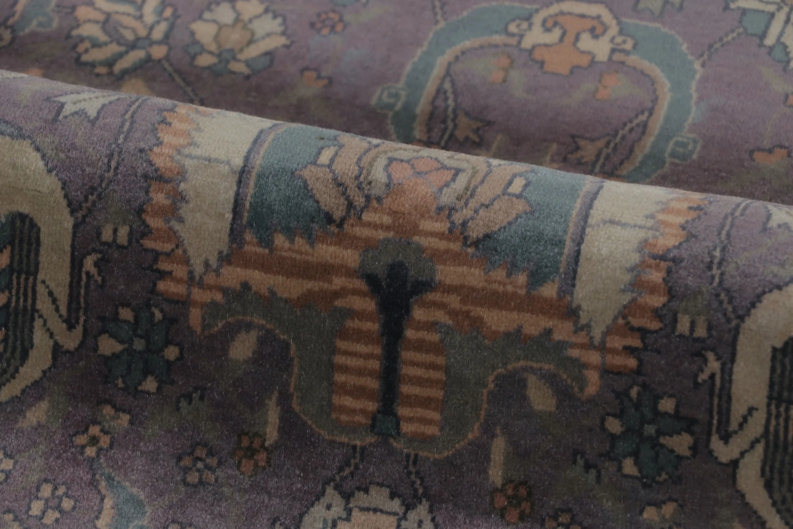 Modern Classic Agra Rug