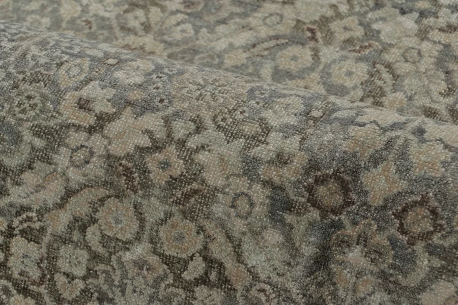 Rug & Kilim’s Persian Inspired Rug