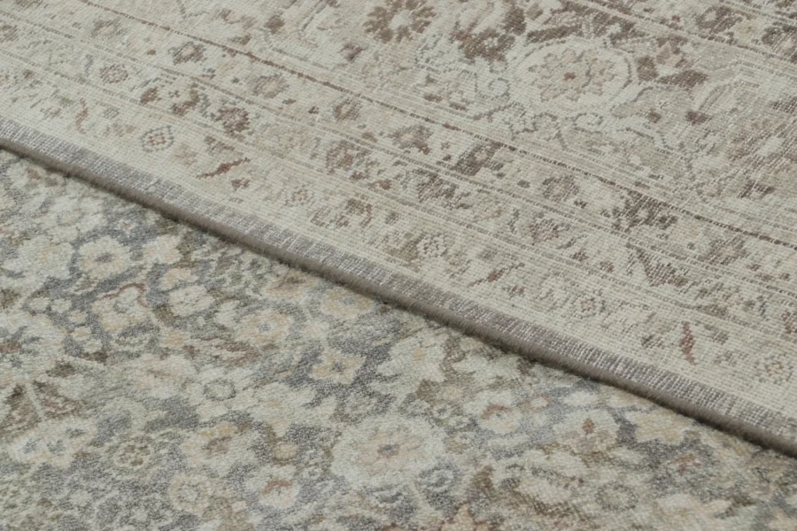 Rug & Kilim’s Persian Inspired Rug