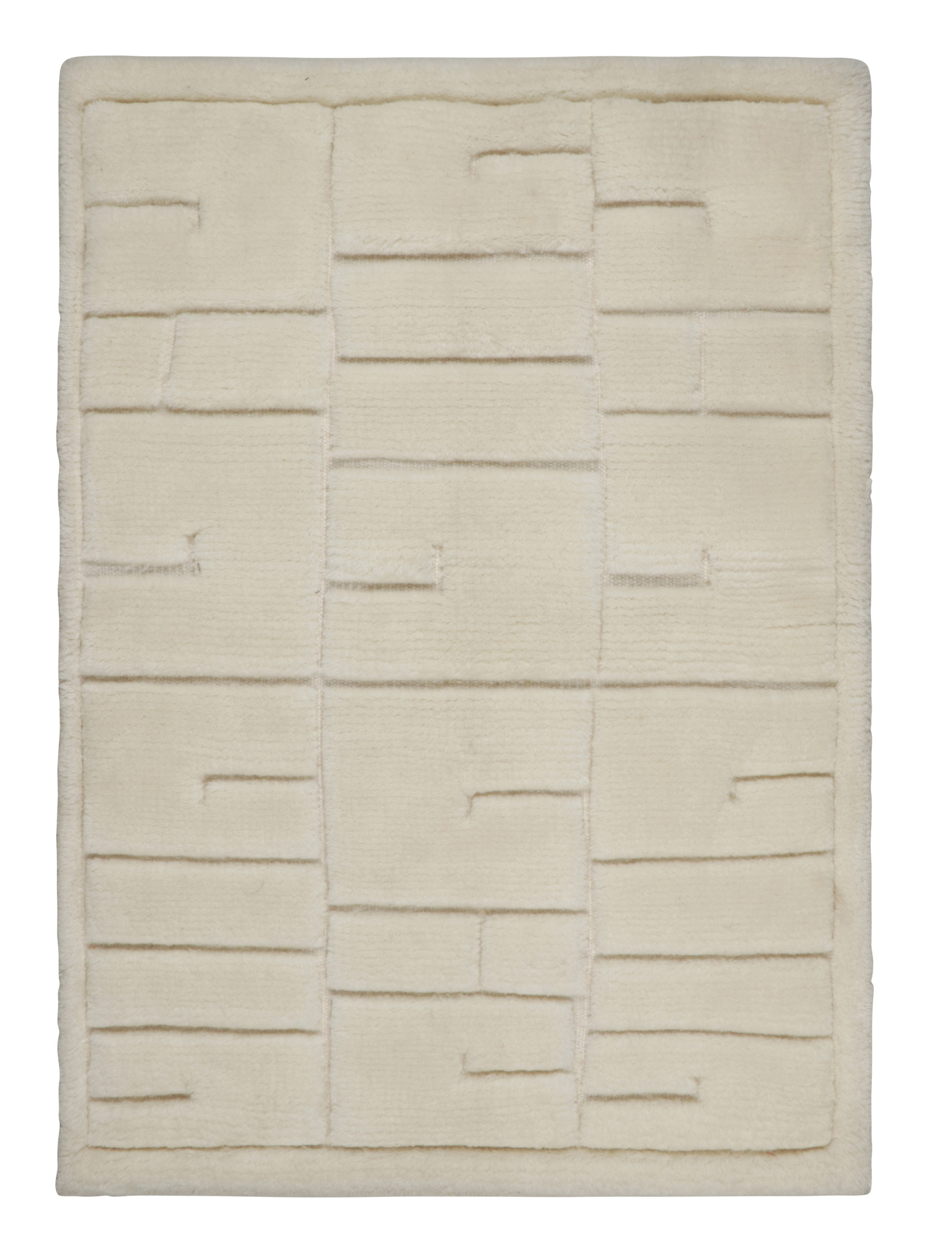 Rug & Kilim’s Modern Scandinavian Geometric Rug