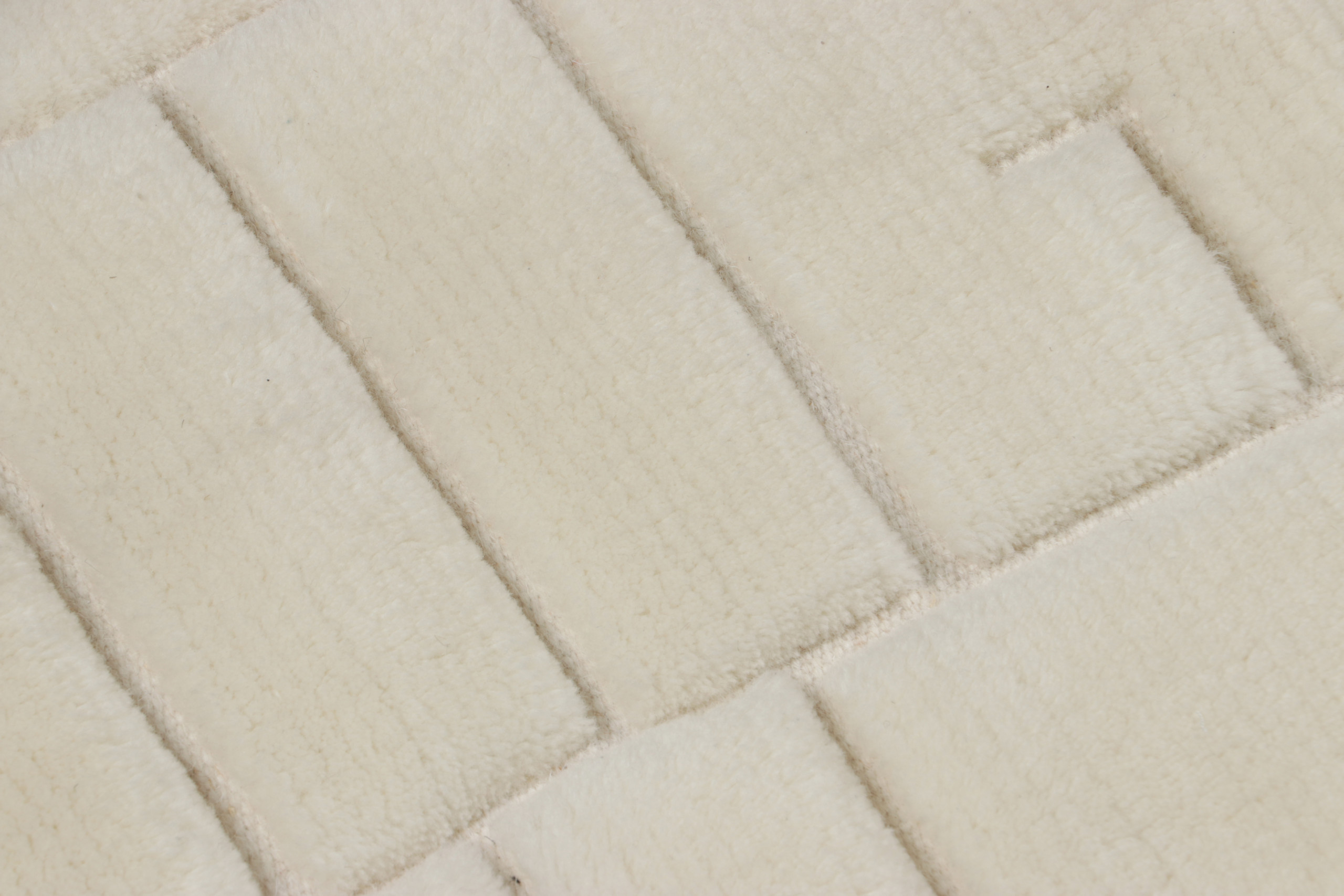 Rug & Kilim’s Modern Scandinavian Geometric Rug