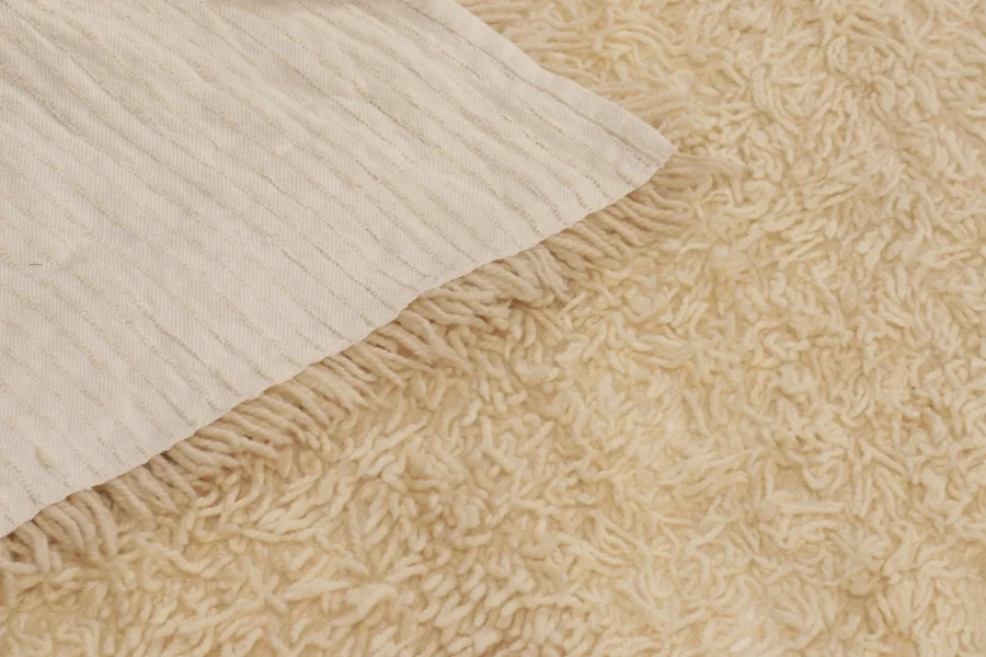 Vintage Tulu Plain Rug