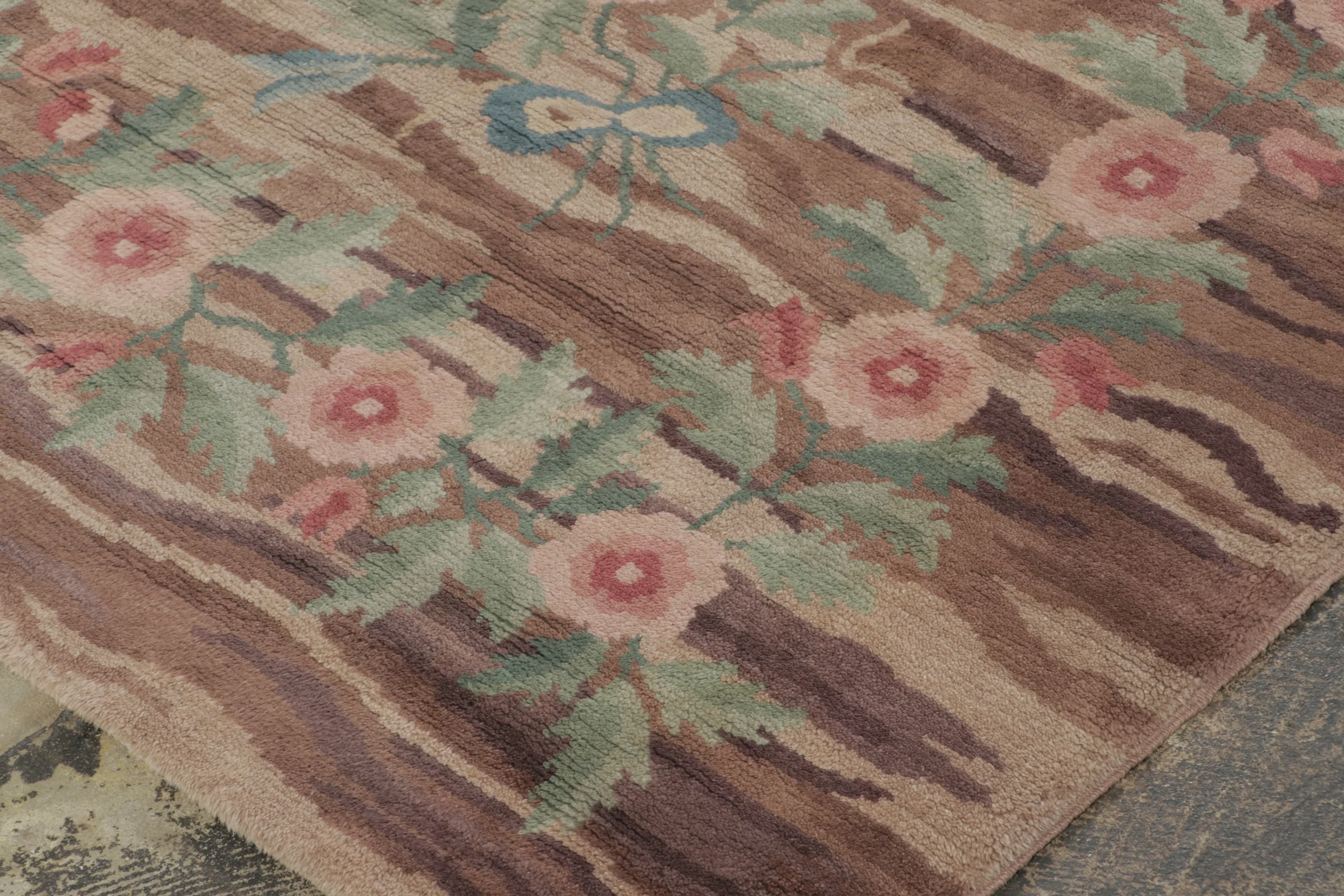 Modern Spanish Floral Rug