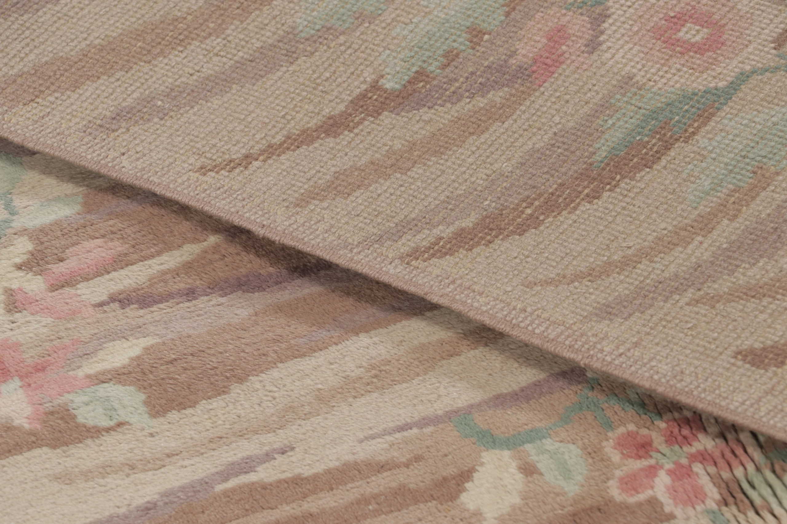 Modern Spanish Floral Rug
